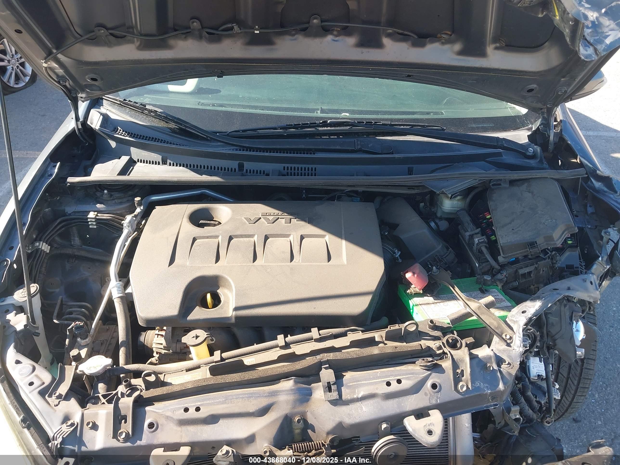 TOYOTA COROLLA image 10