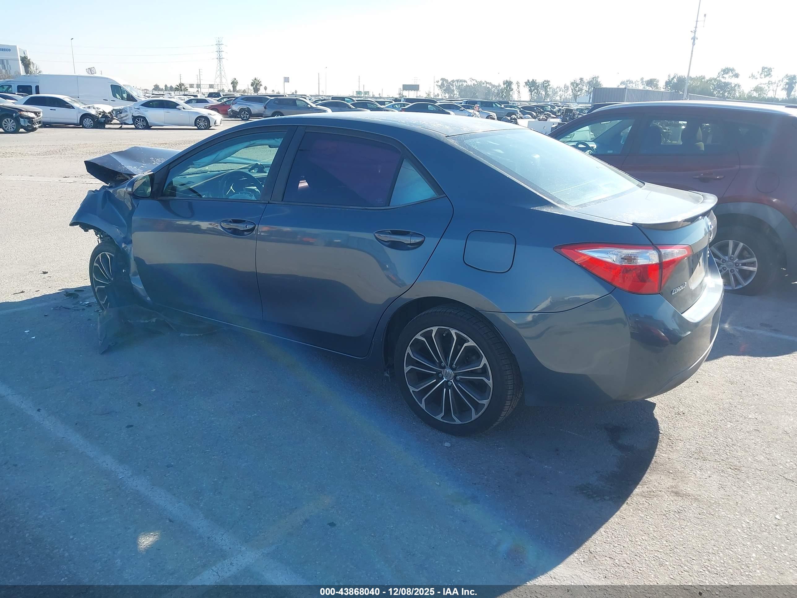 TOYOTA COROLLA image 3