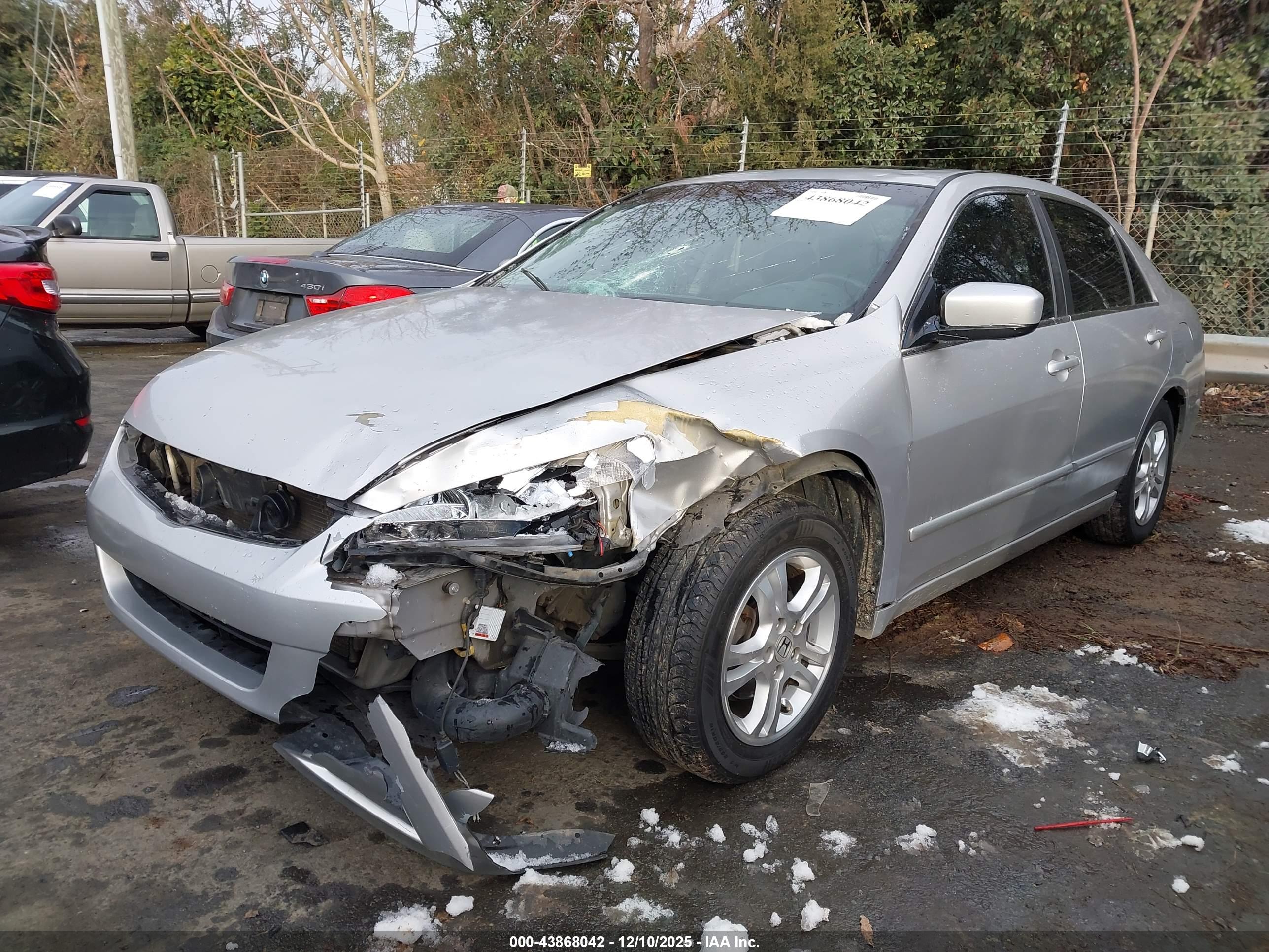 HONDA ACCORD image 2