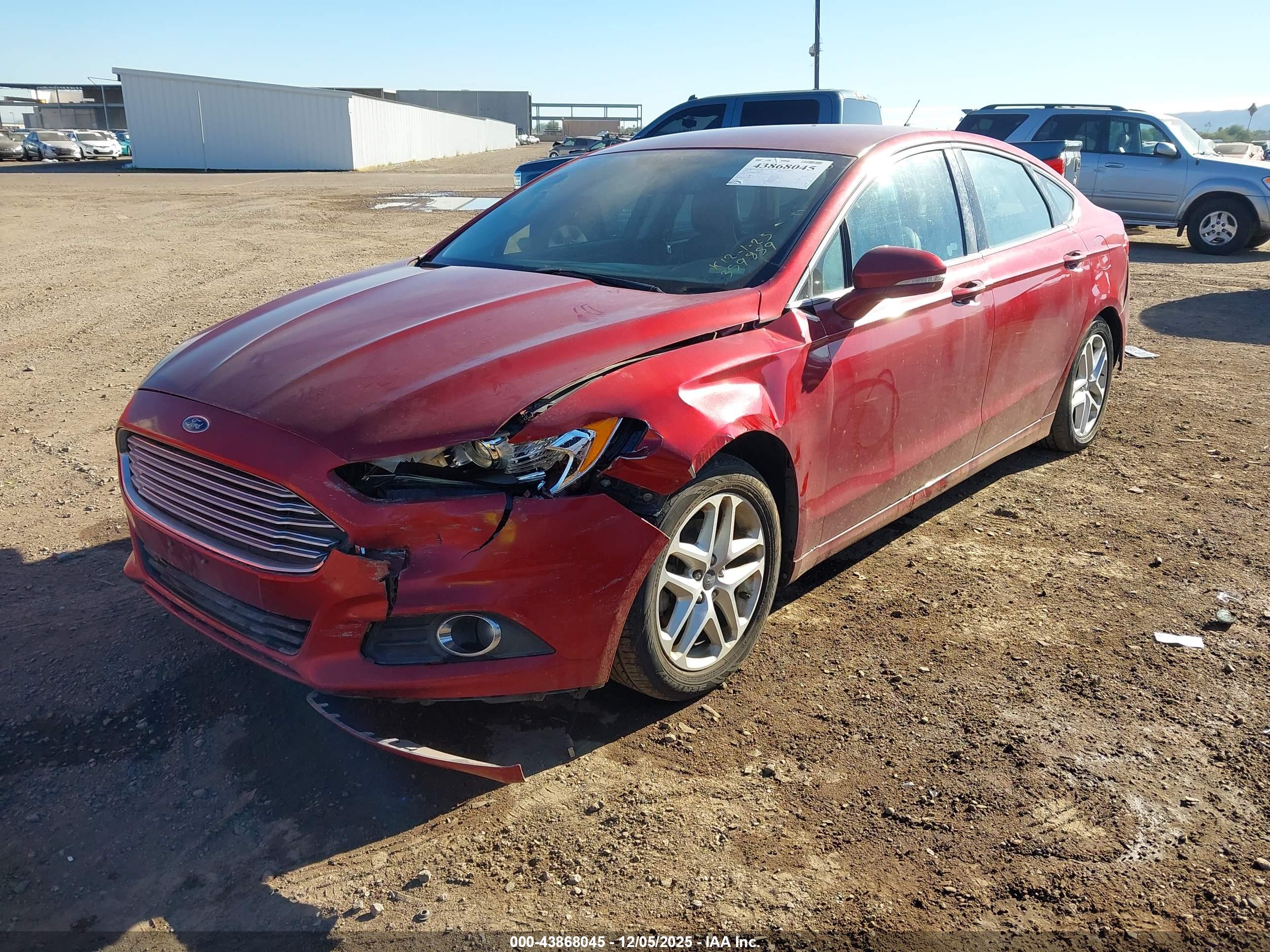 FORD FUSION image 2