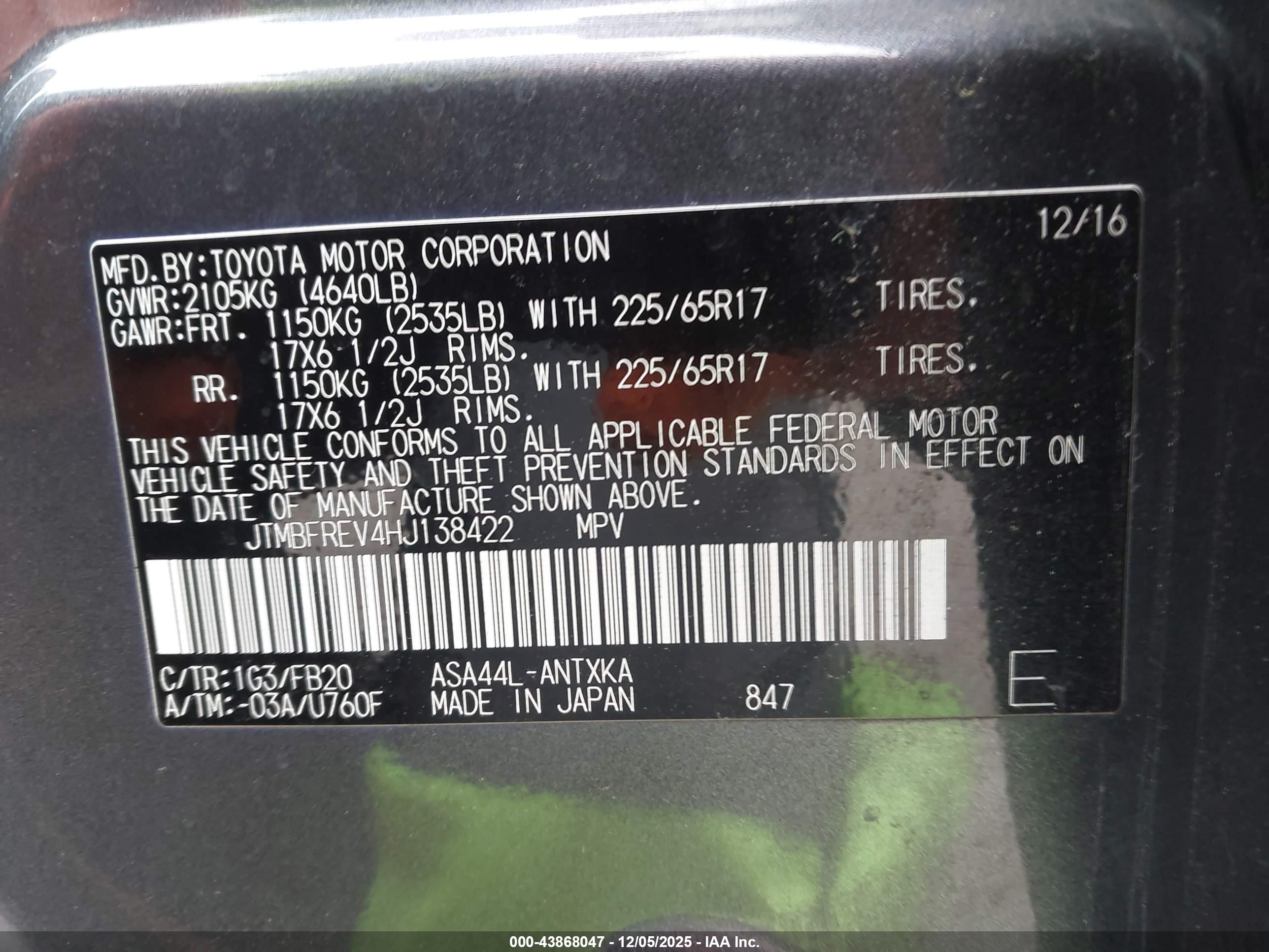 TOYOTA RAV4 image 9