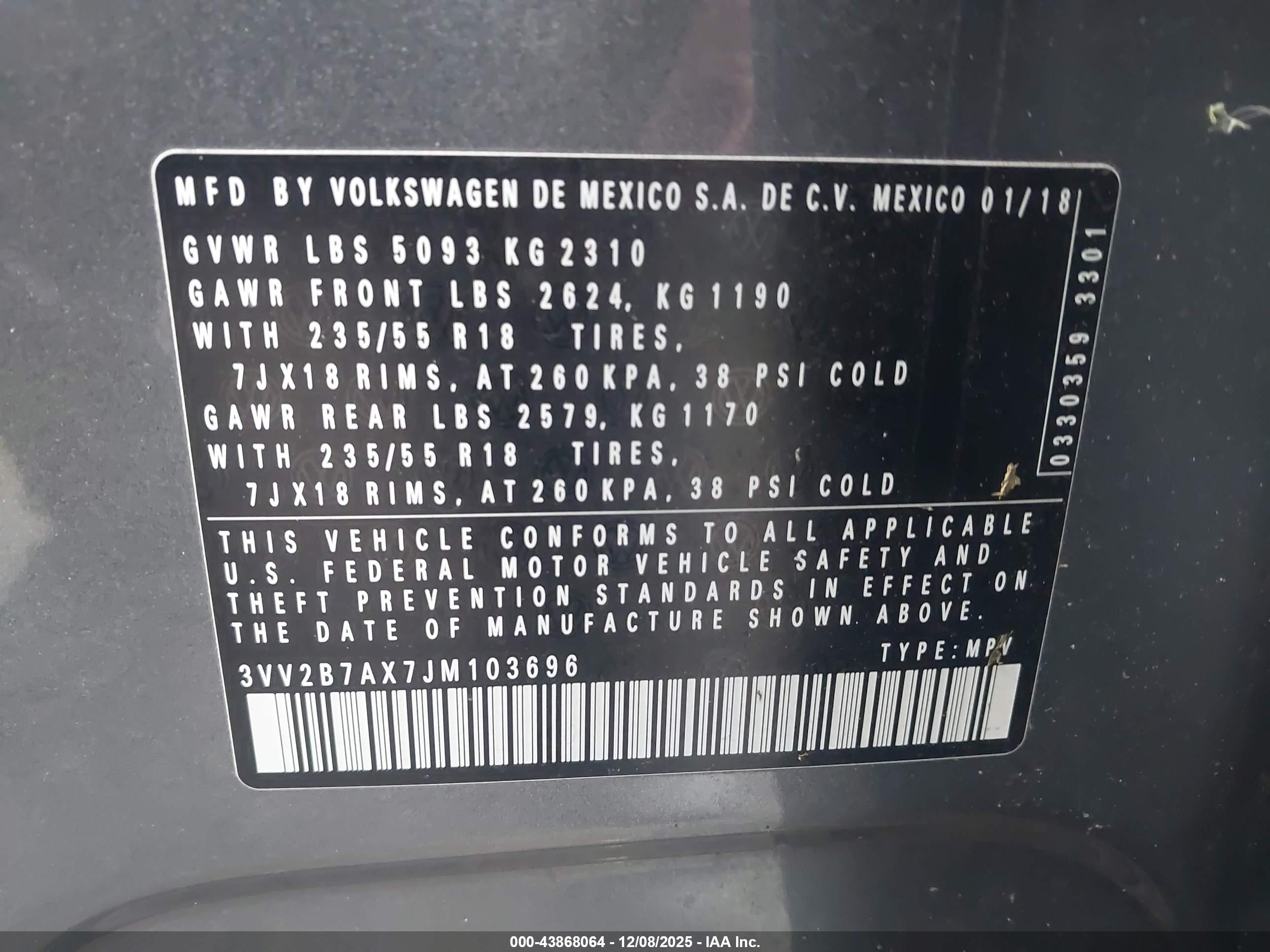 VOLKSWAGEN TIGUAN image 9
