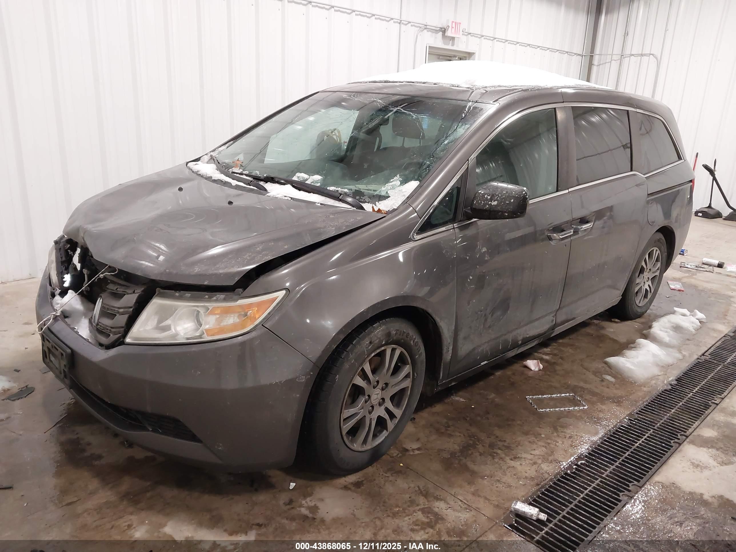 HONDA ODYSSEY image 2