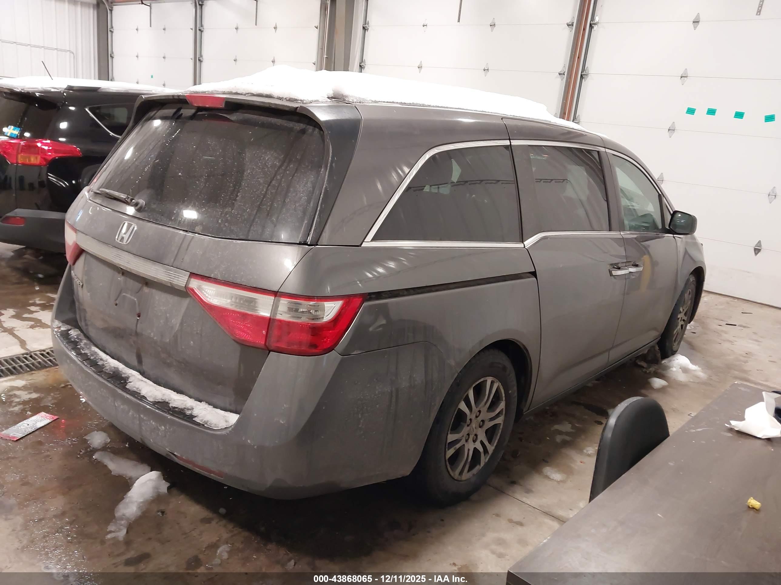 HONDA ODYSSEY image 4
