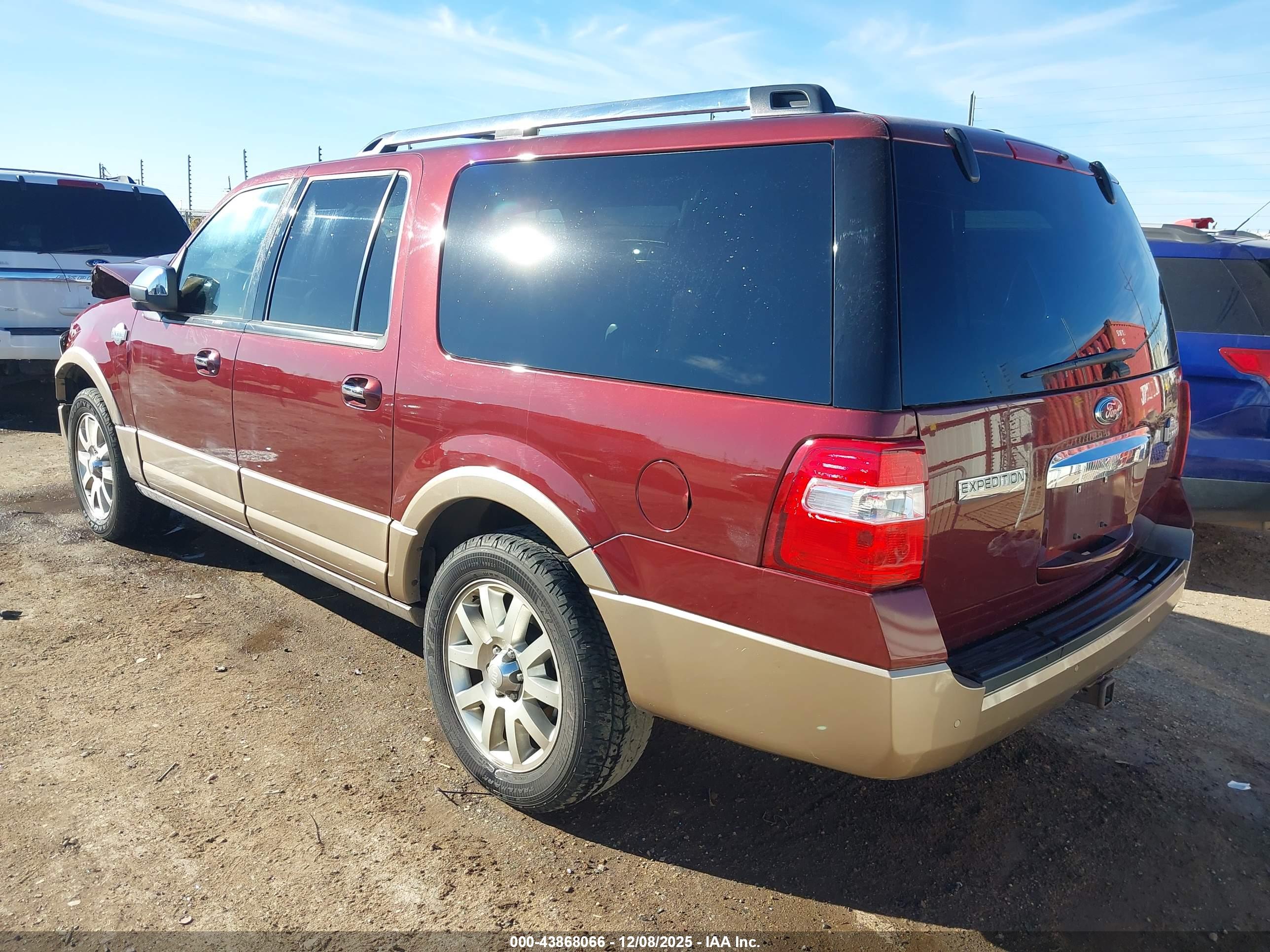 FORD EXPEDITION image 3
