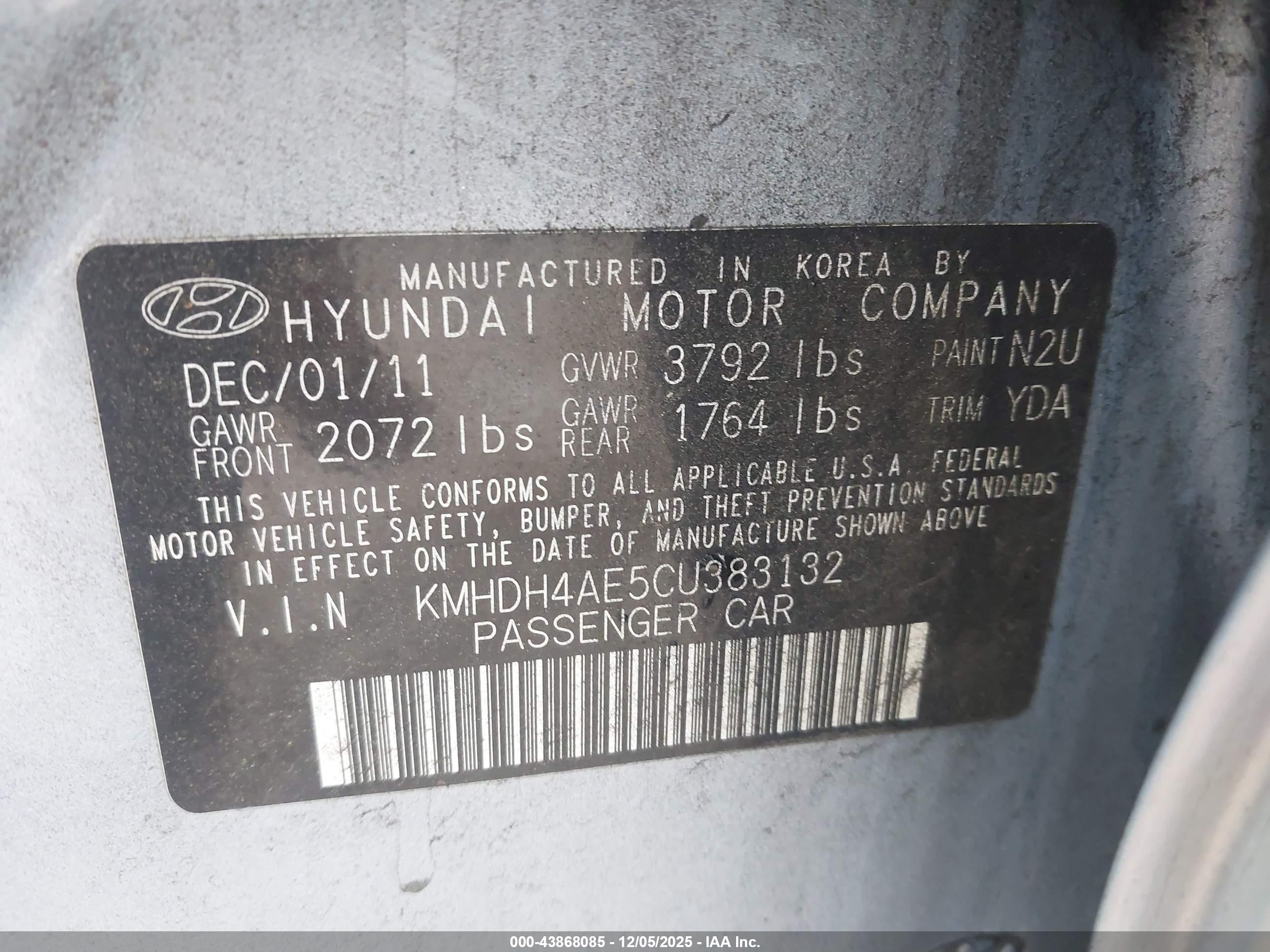 HYUNDAI ELANTRA image 9