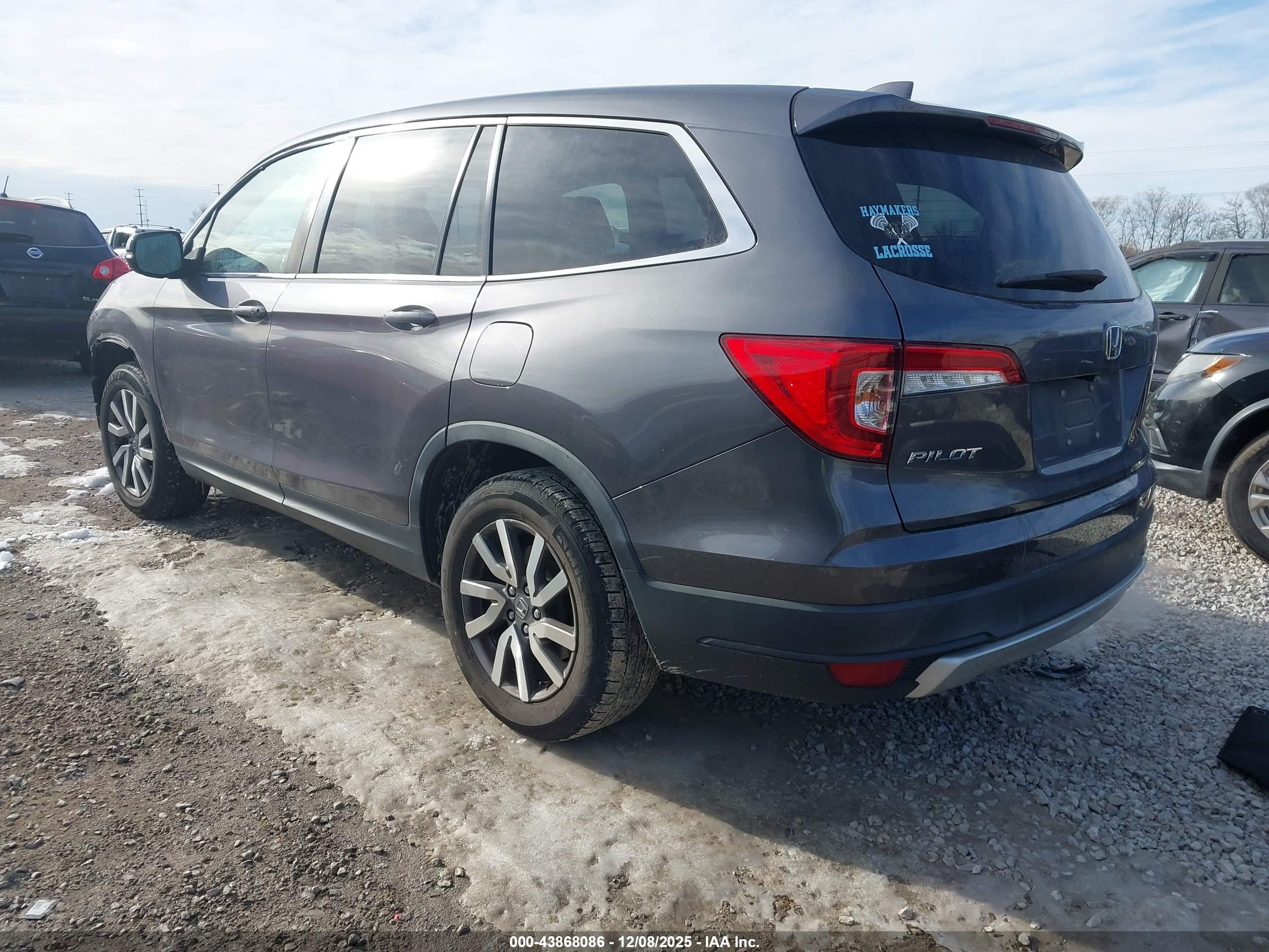 HONDA PILOT image 3