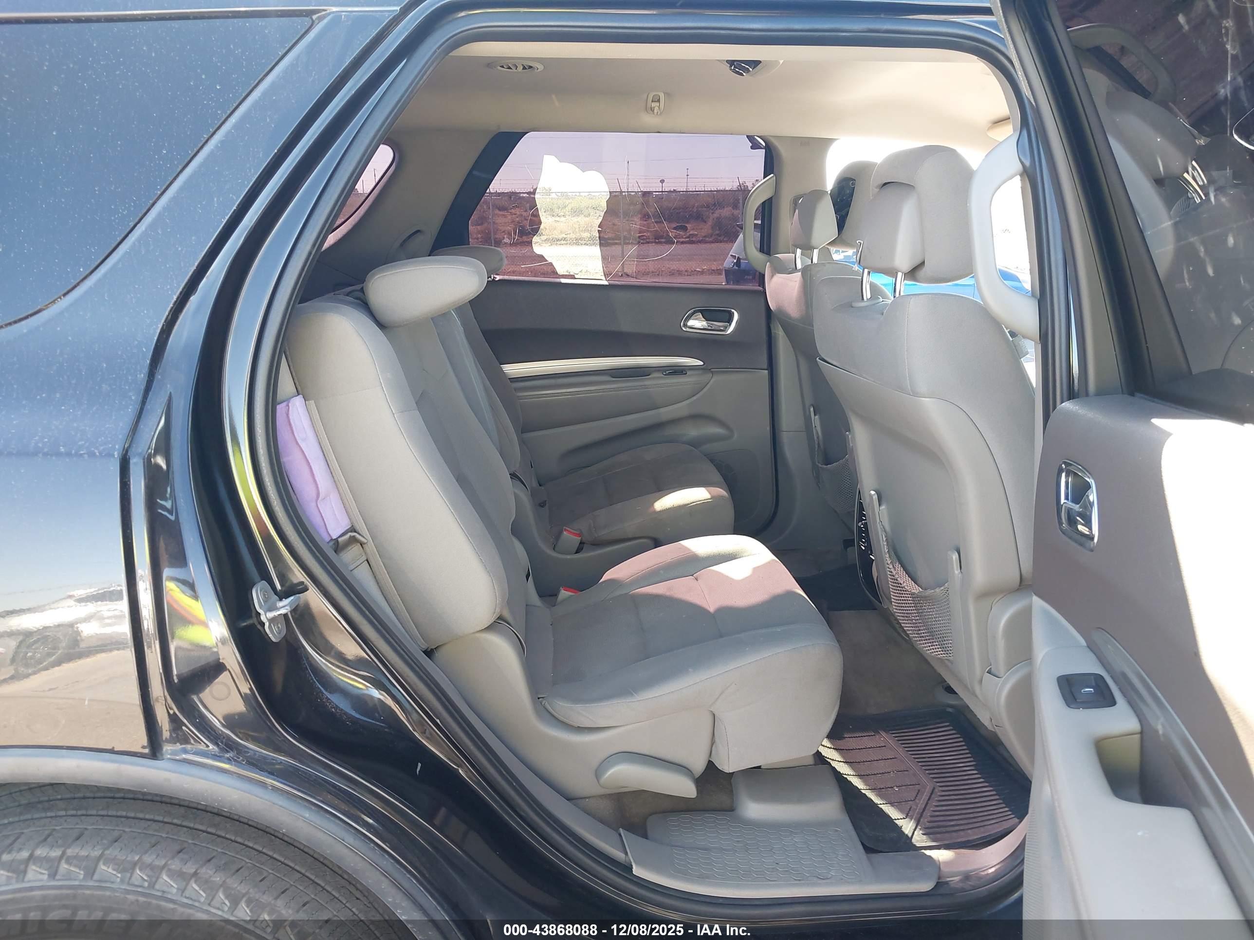 DODGE DURANGO image 8