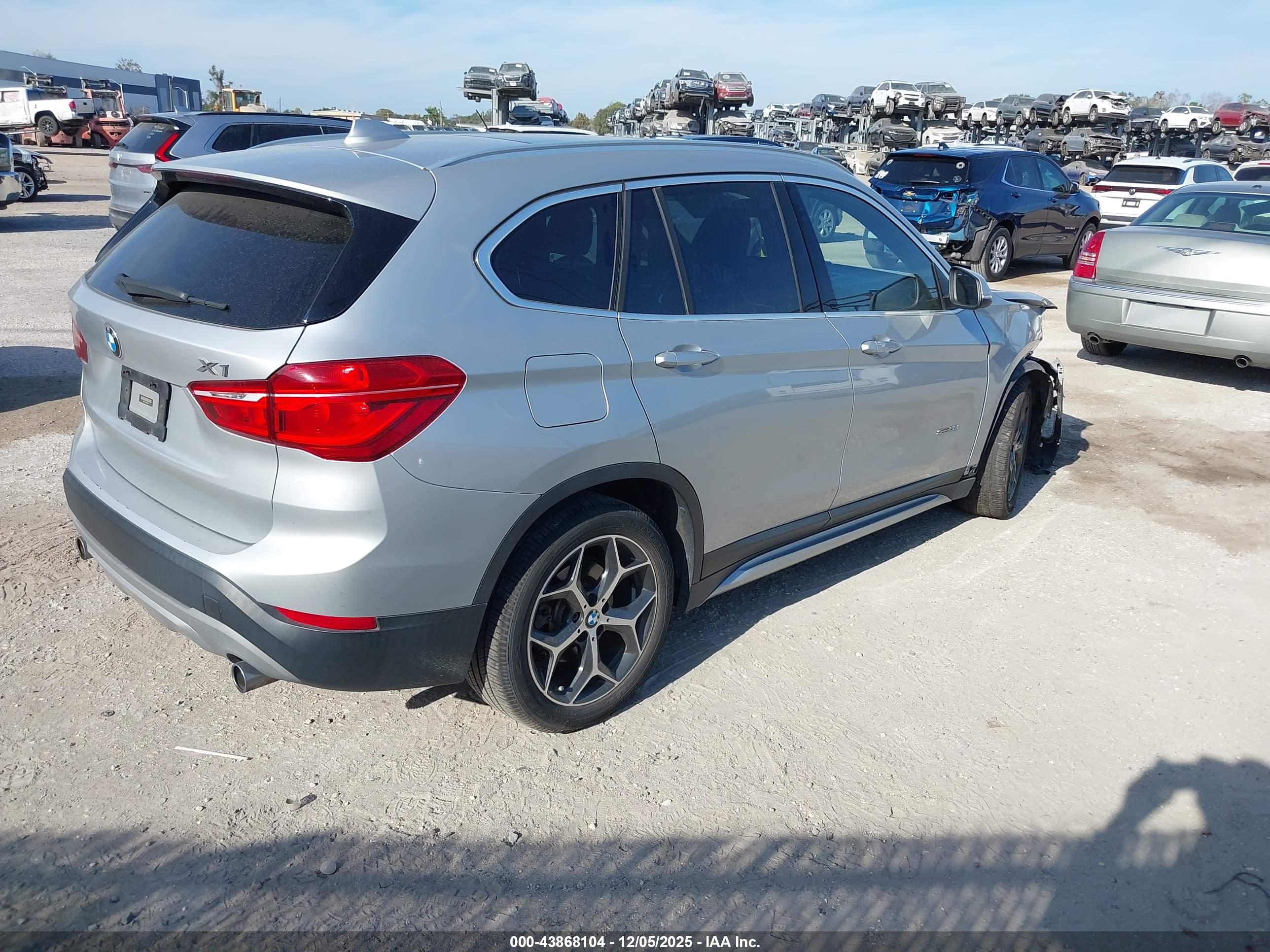 BMW X1 image 4