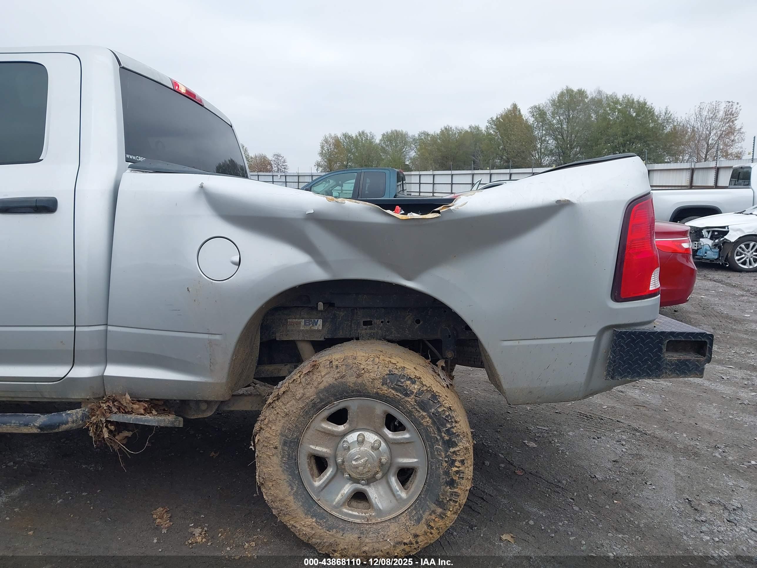 RAM 2500 image 6
