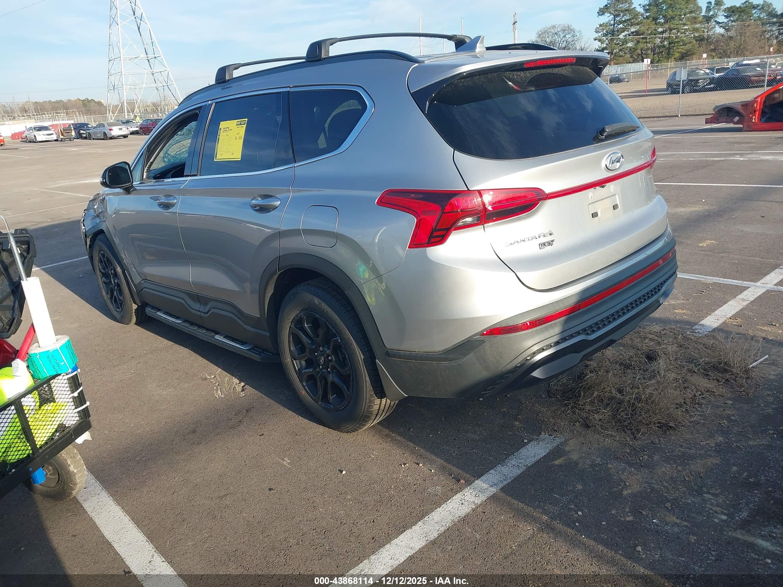 HYUNDAI SANTA image 3