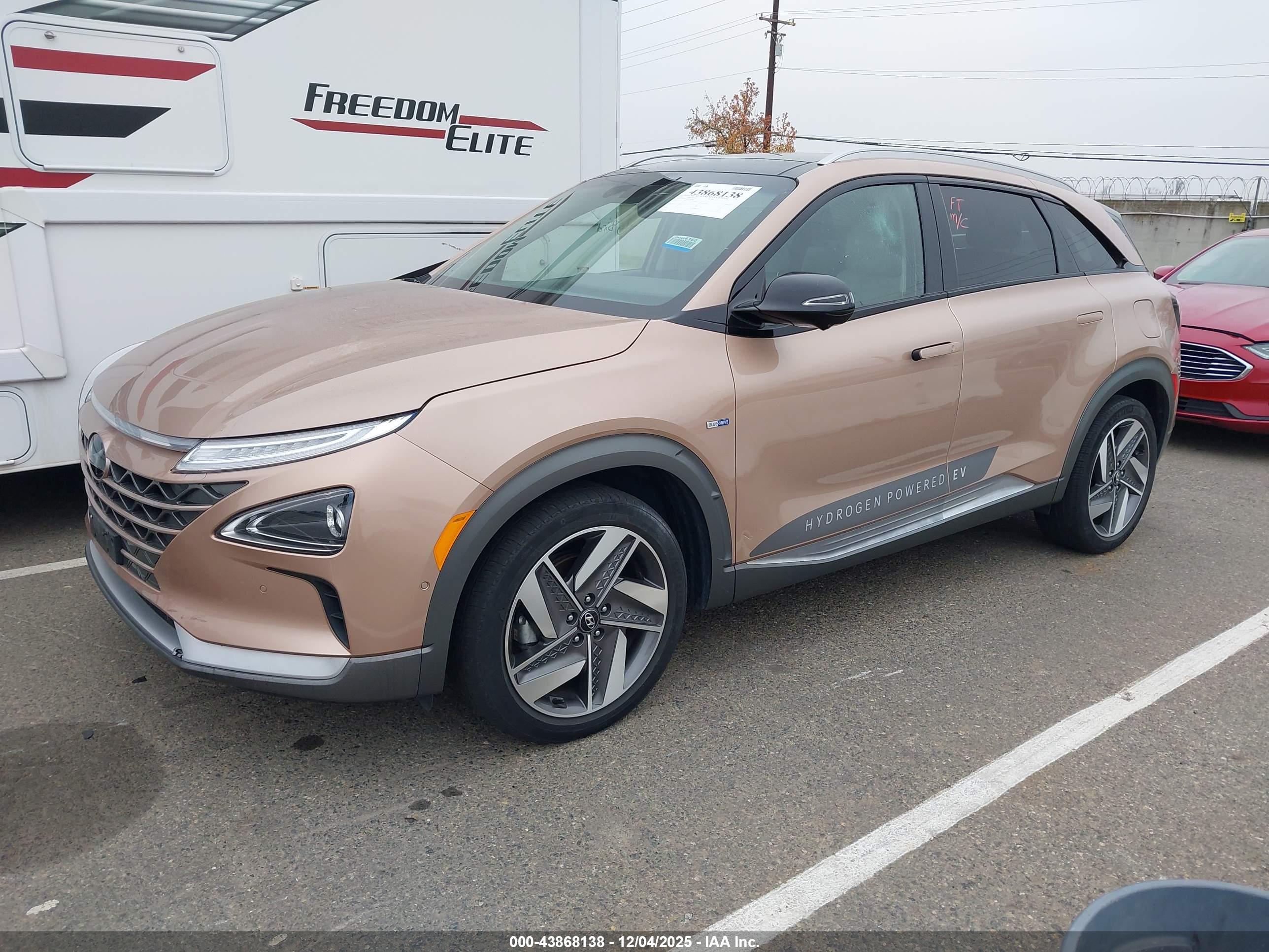 HYUNDAI NEXO image 2
