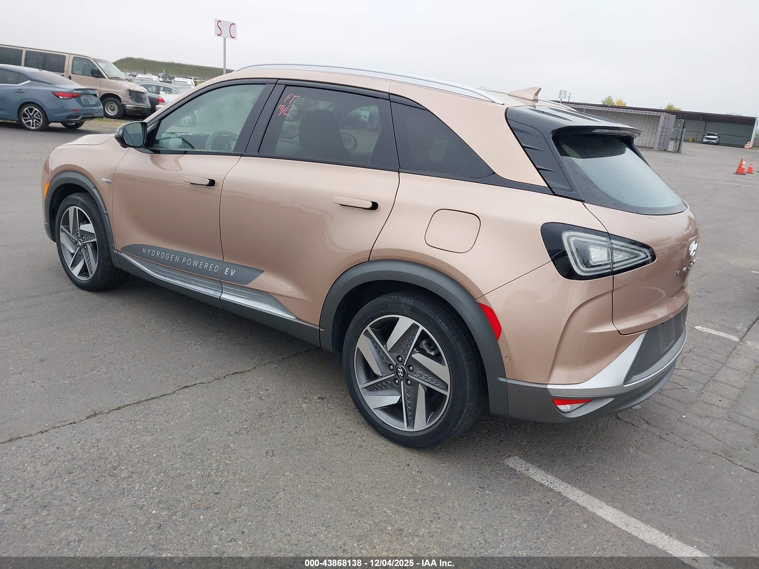 HYUNDAI NEXO image 3