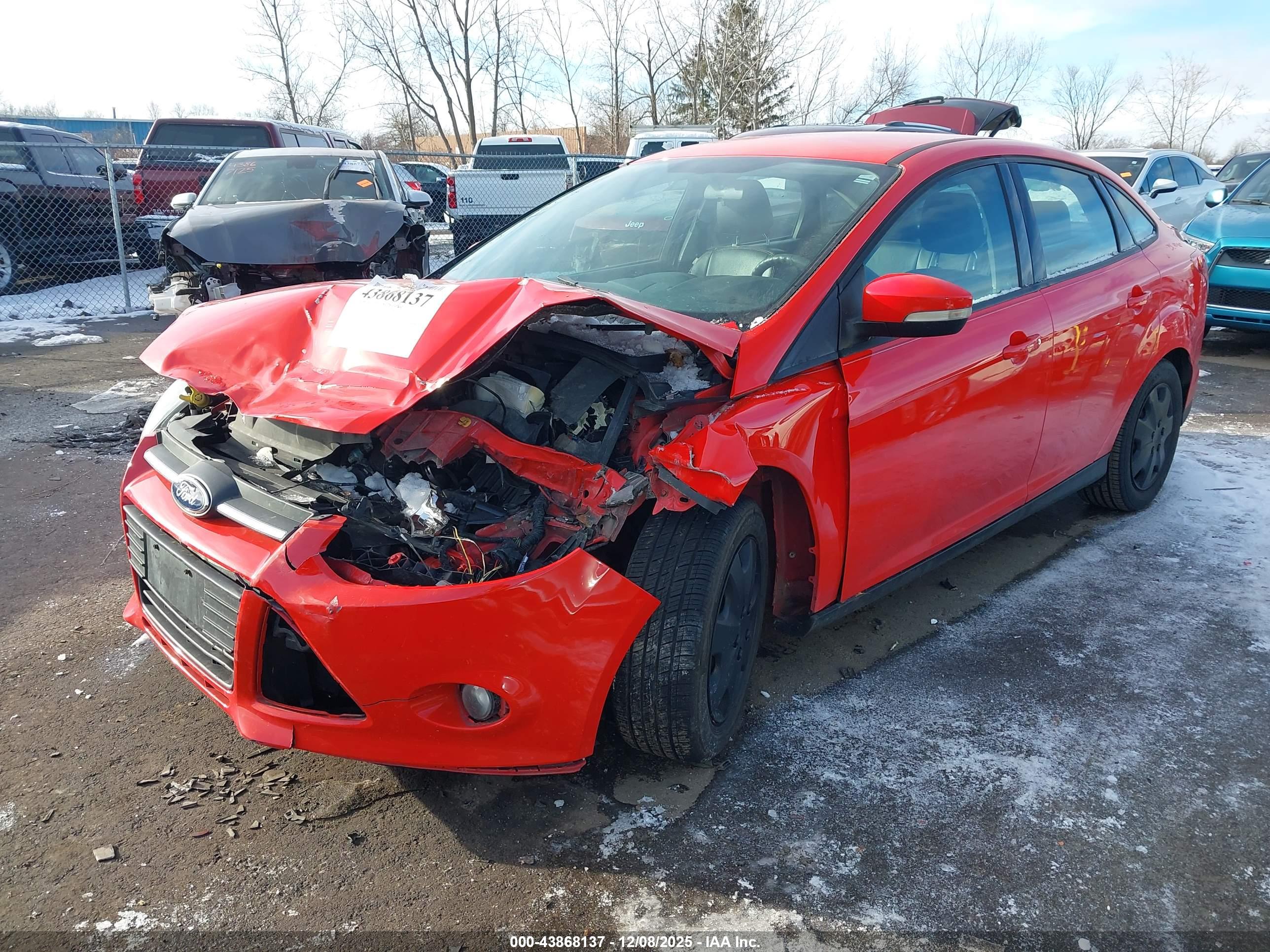 FORD FOCUS image 2