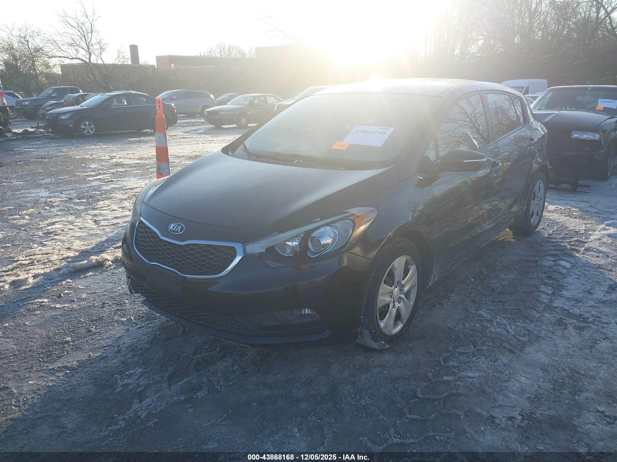 KIA FORTE image 2