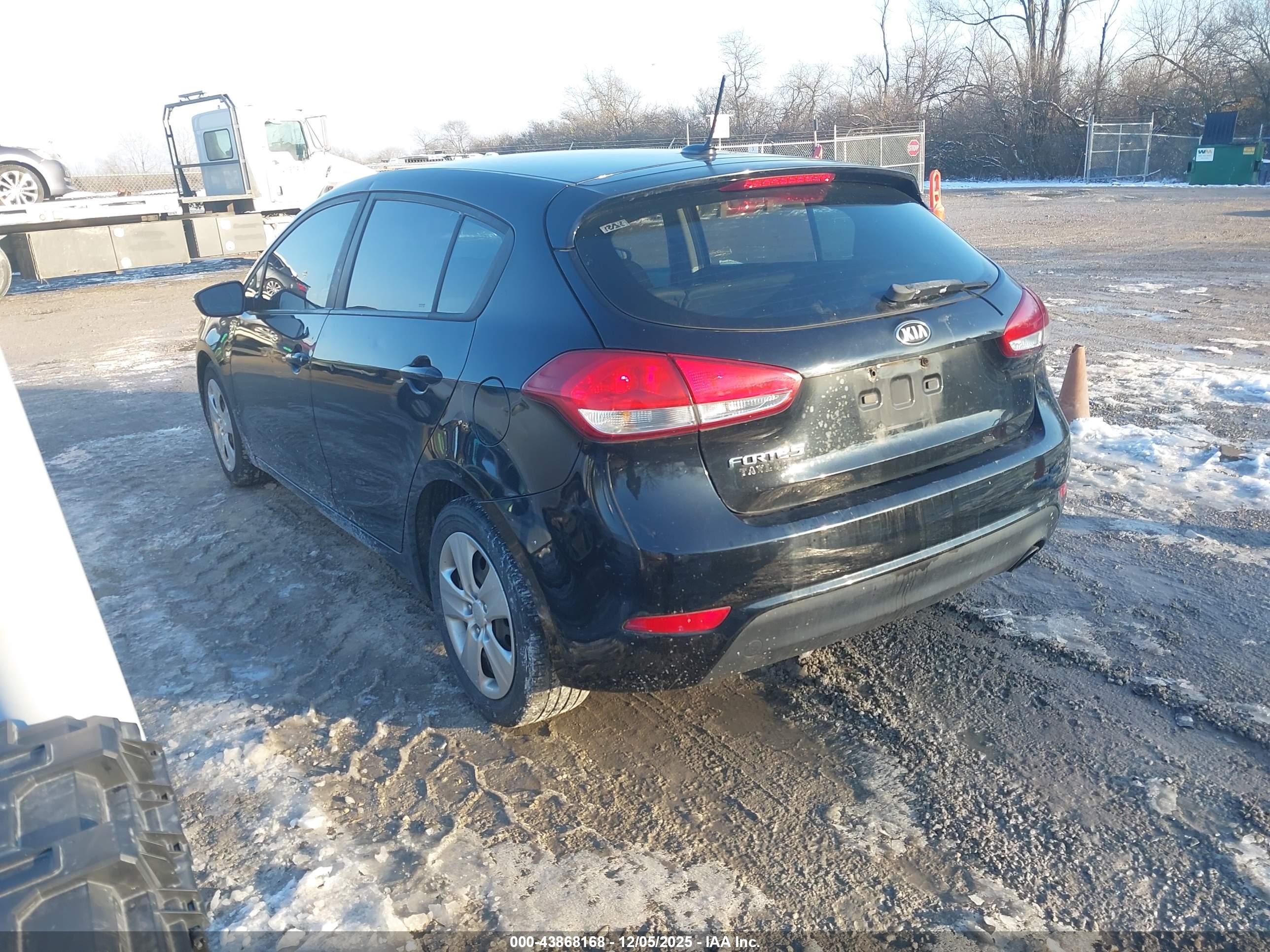 KIA FORTE image 3