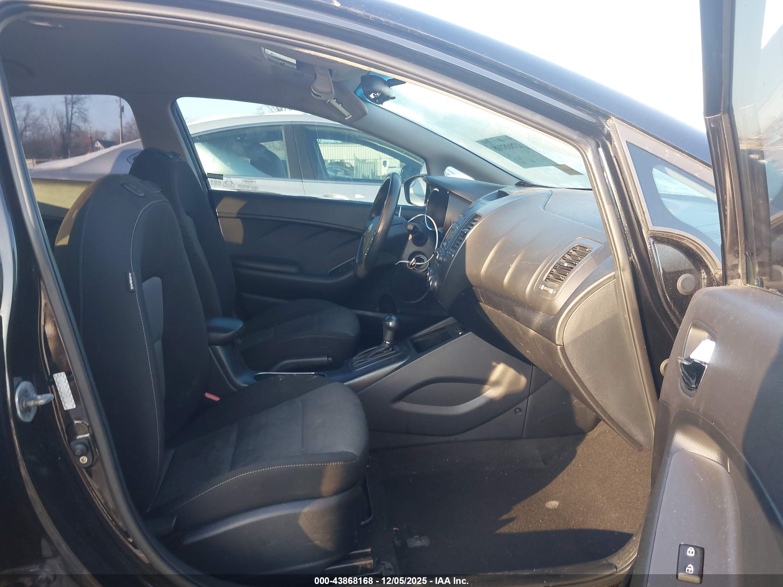 KIA FORTE image 5