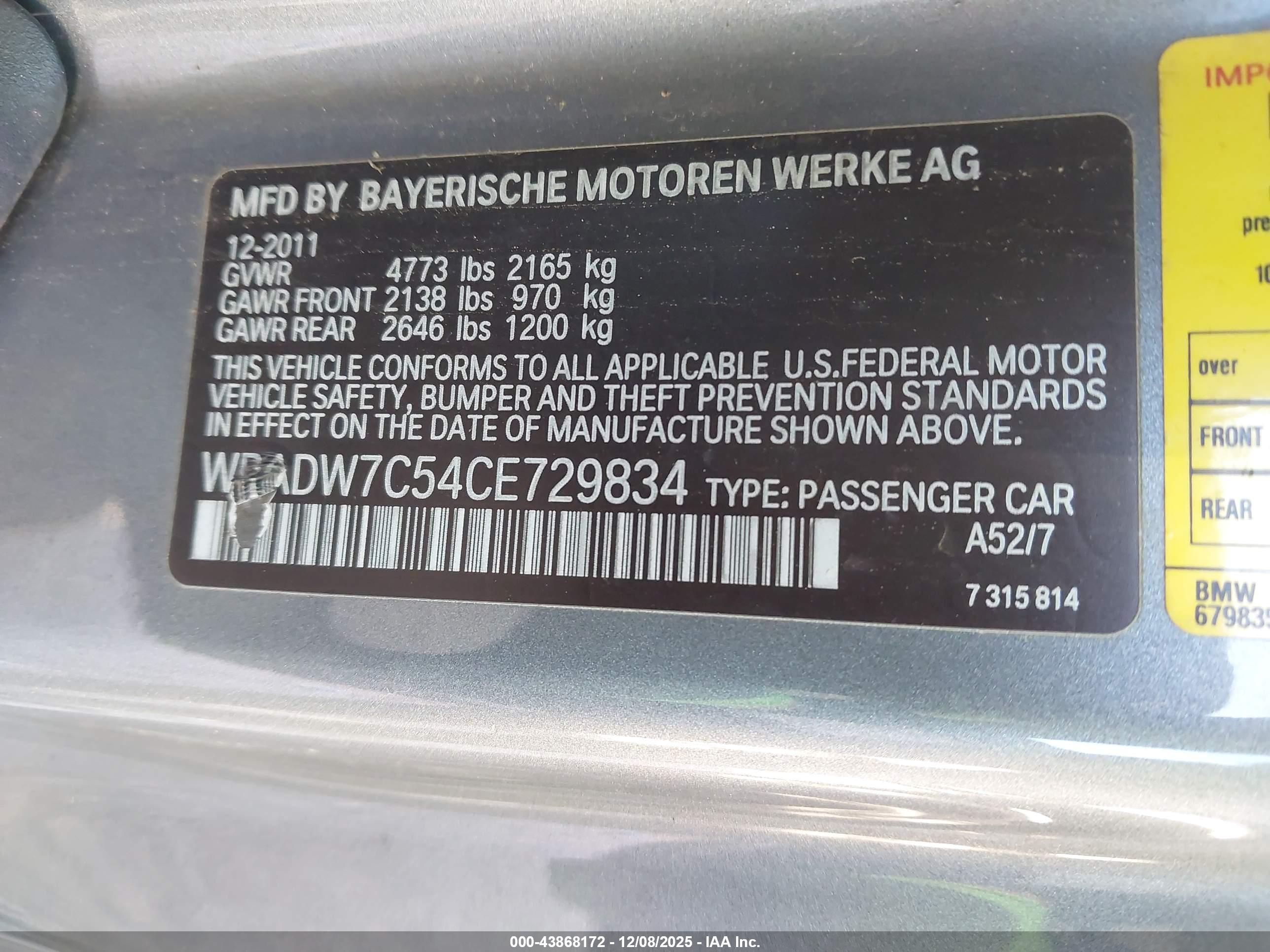 BMW 328I image 9