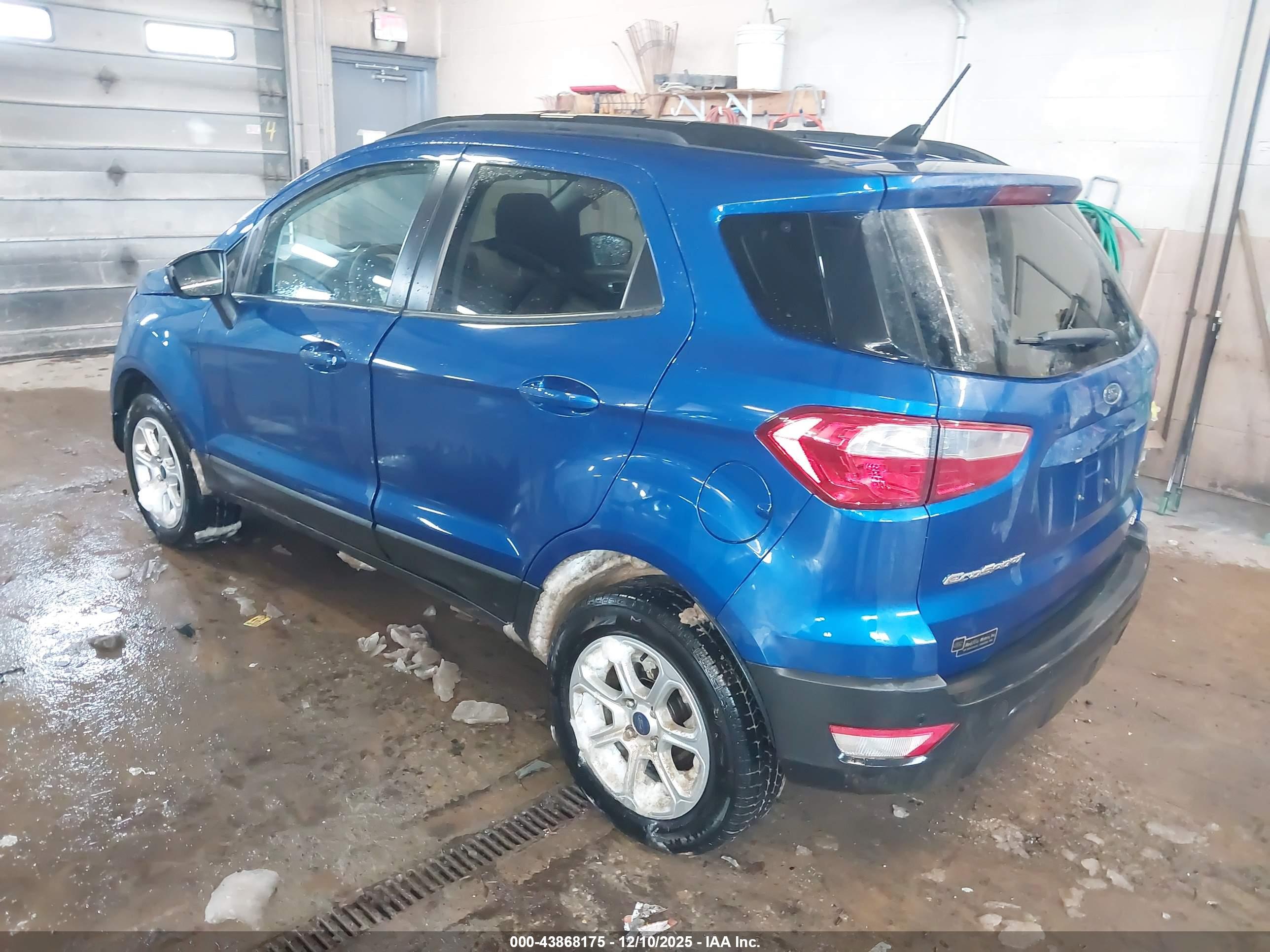 FORD ECOSPORT image 3