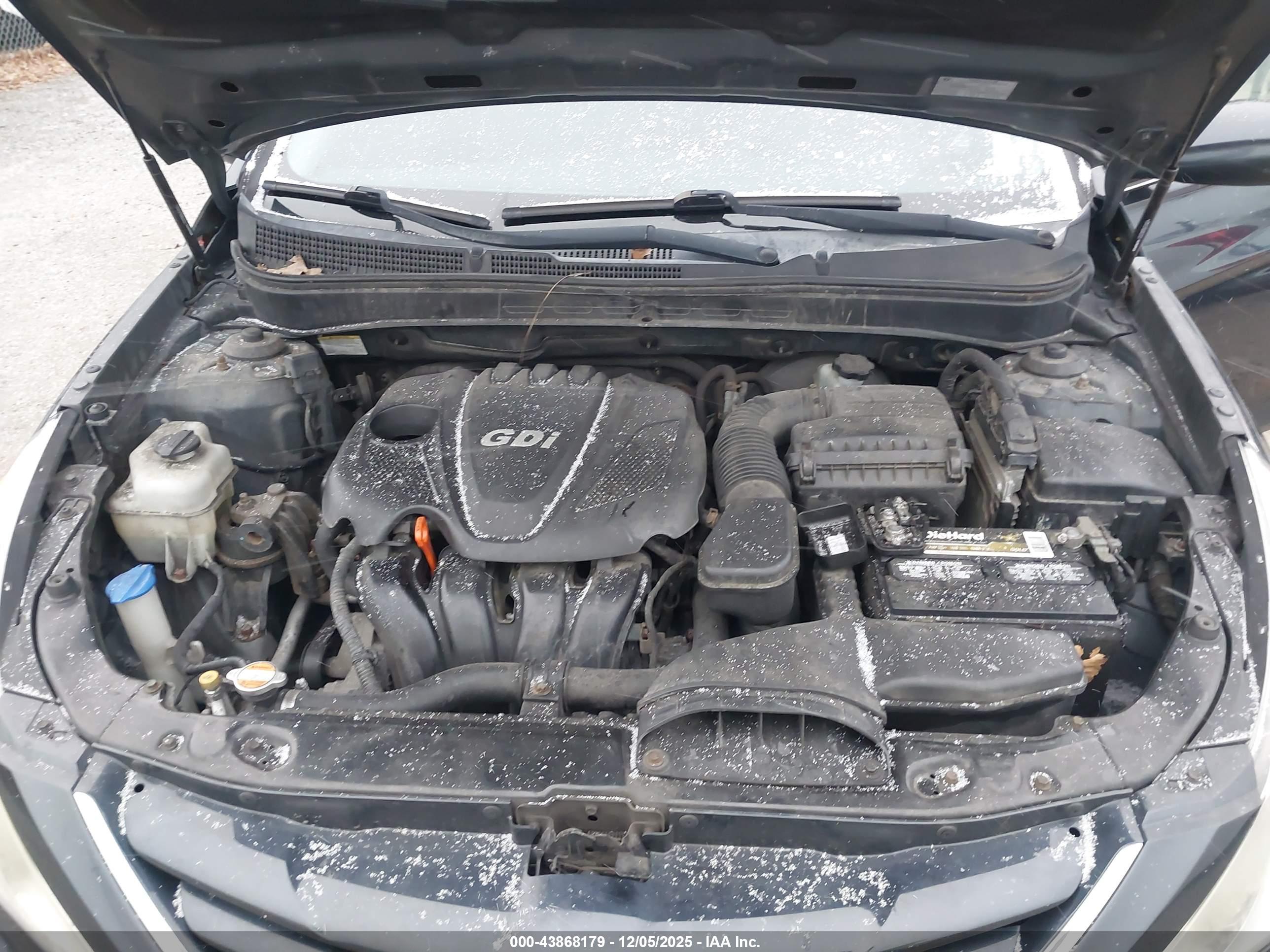 HYUNDAI SONATA image 10