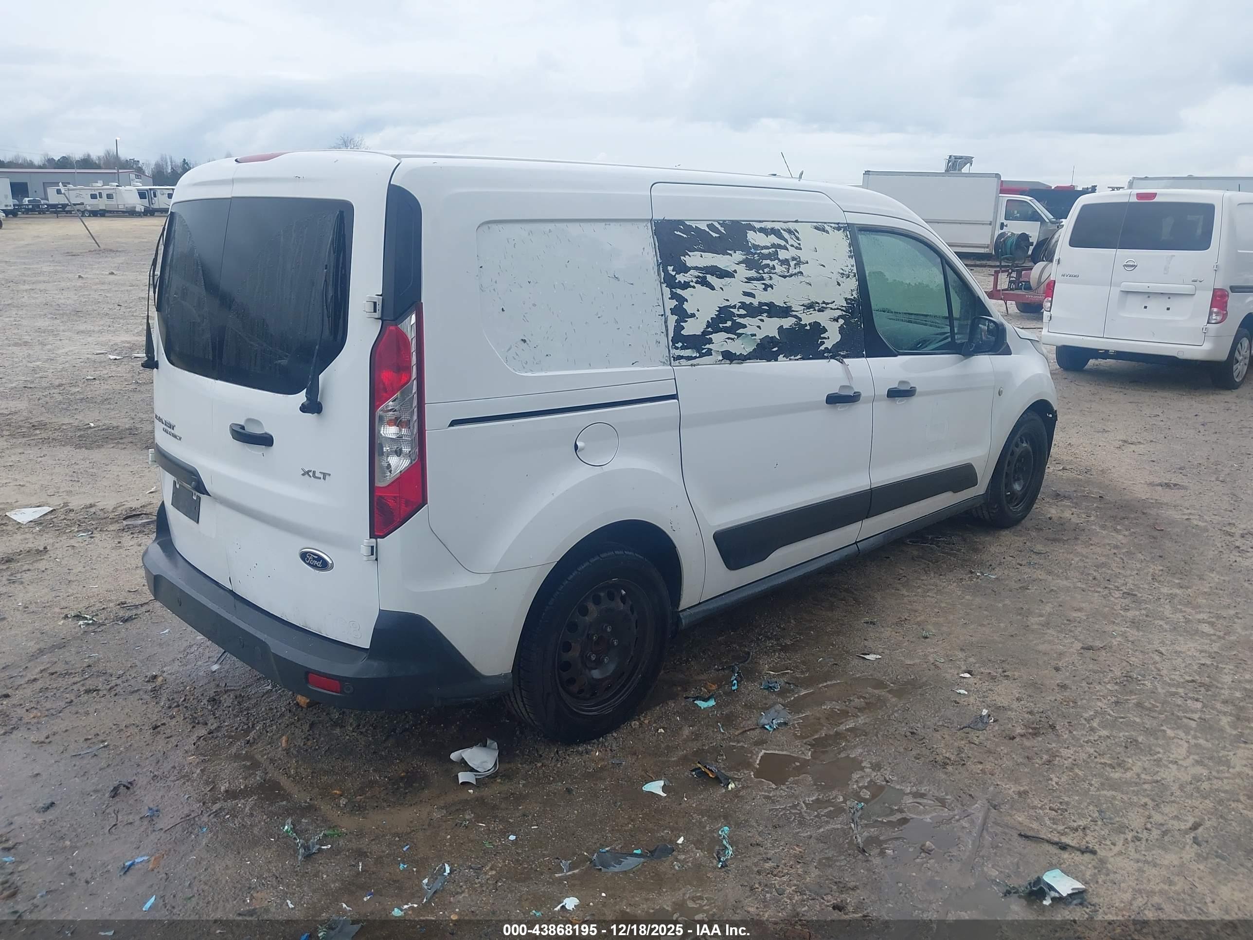 FORD TRANSIT image 4