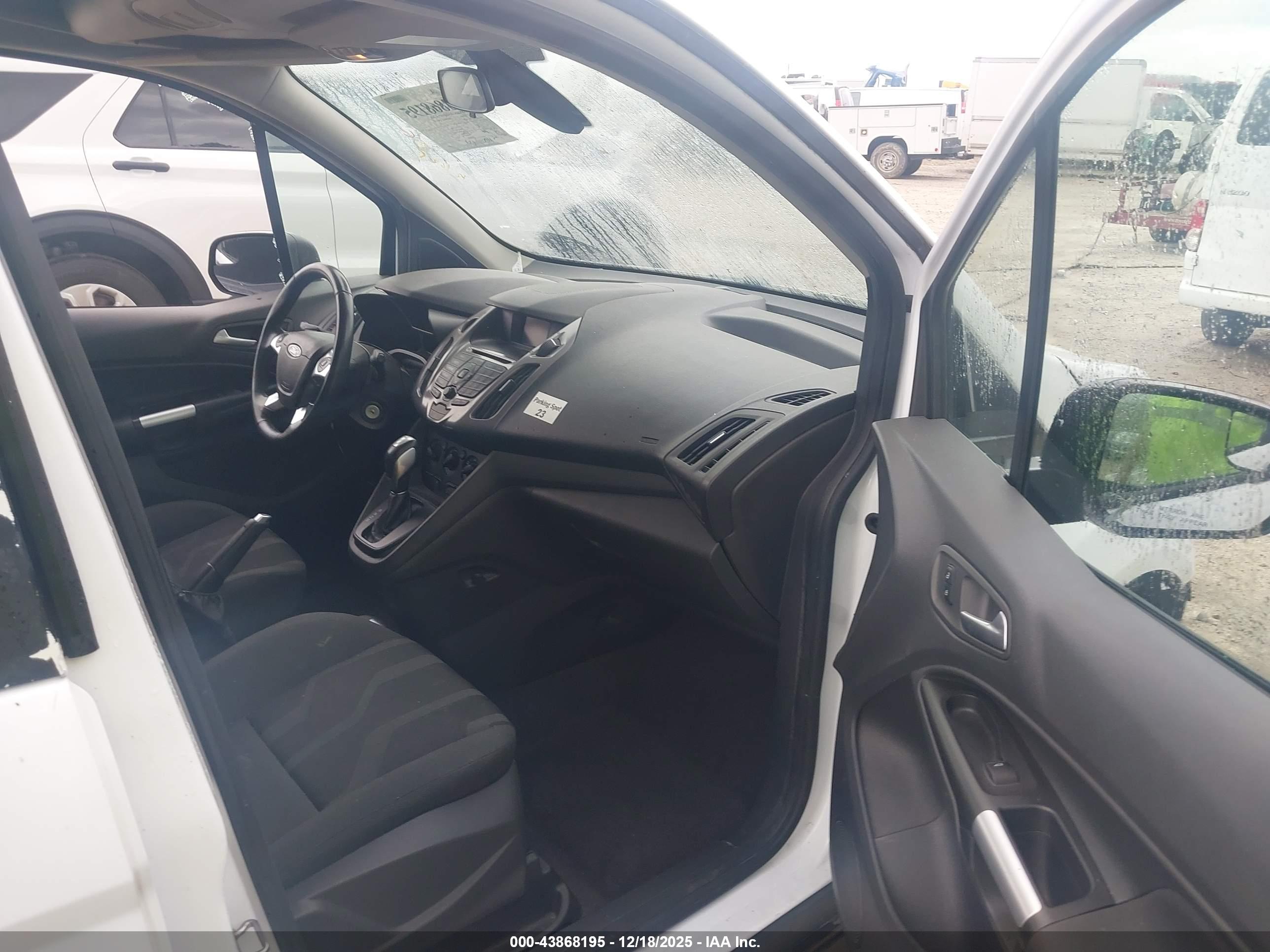 FORD TRANSIT image 5
