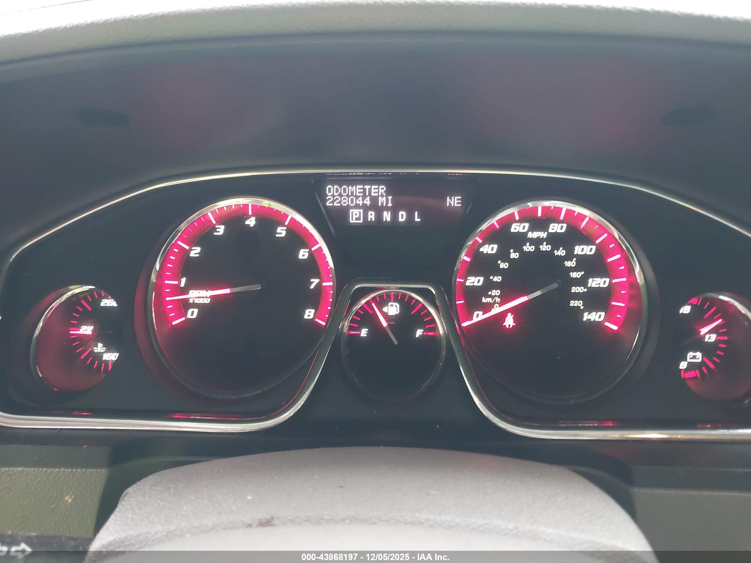 GMC ACADIA image 7