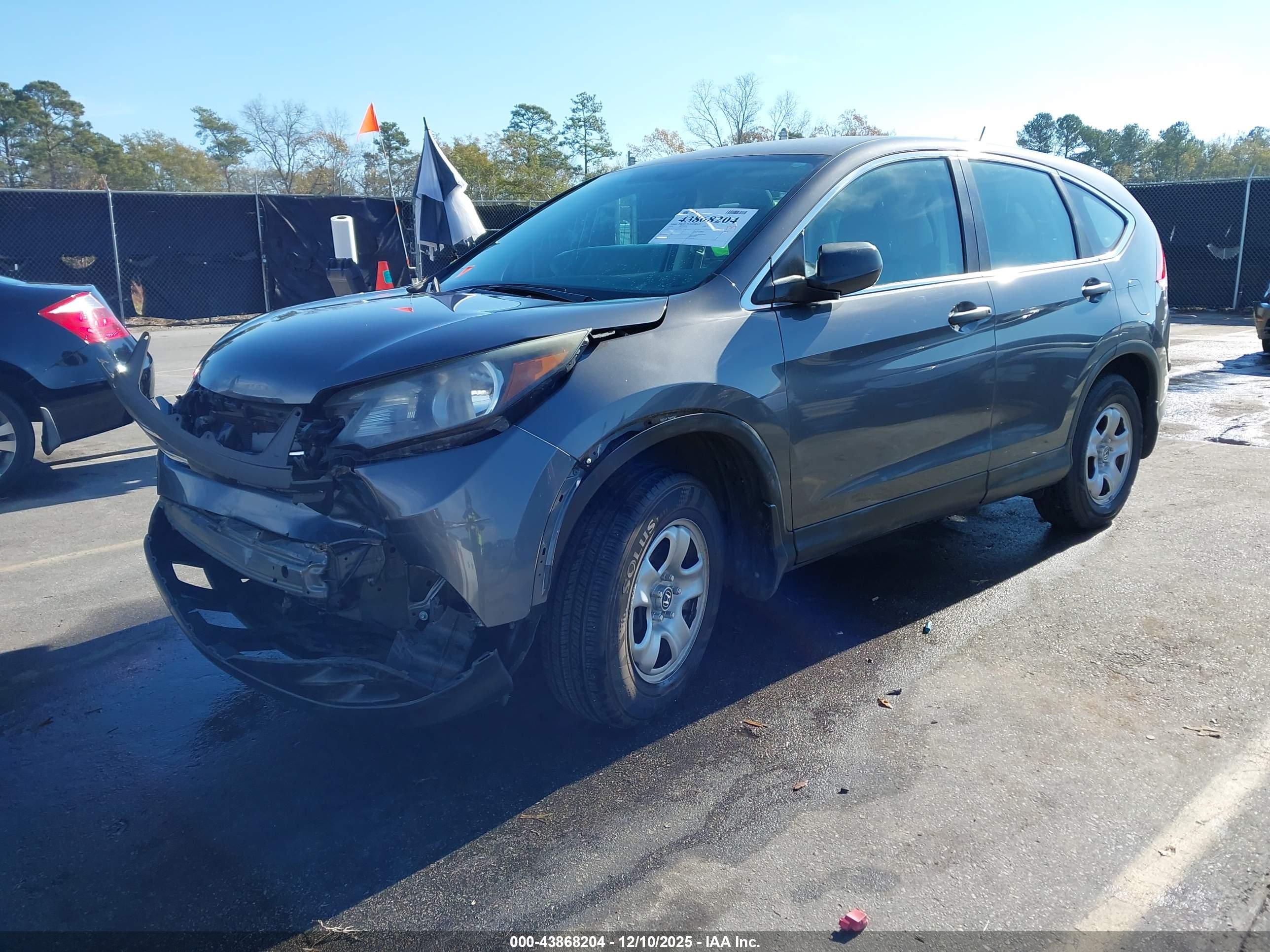 HONDA CR-V image 2