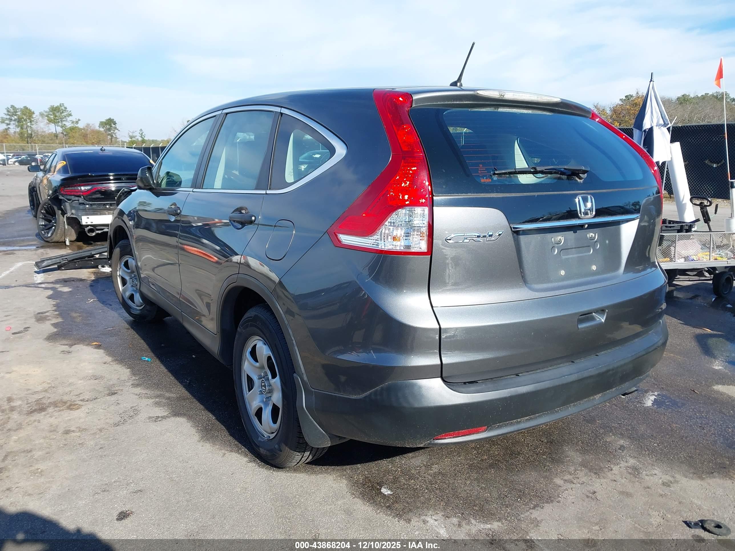 HONDA CR-V image 3