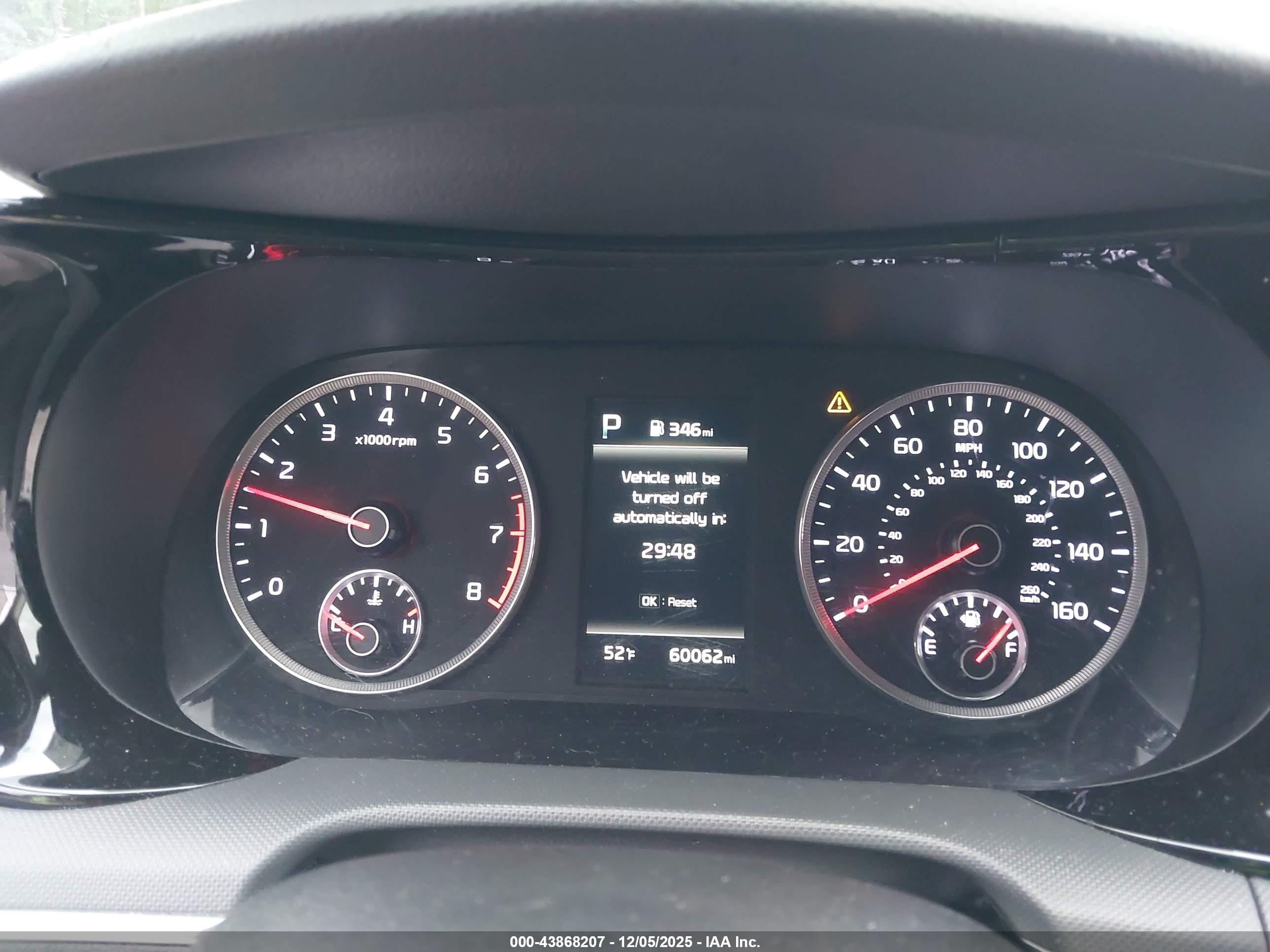 KIA K5 image 7