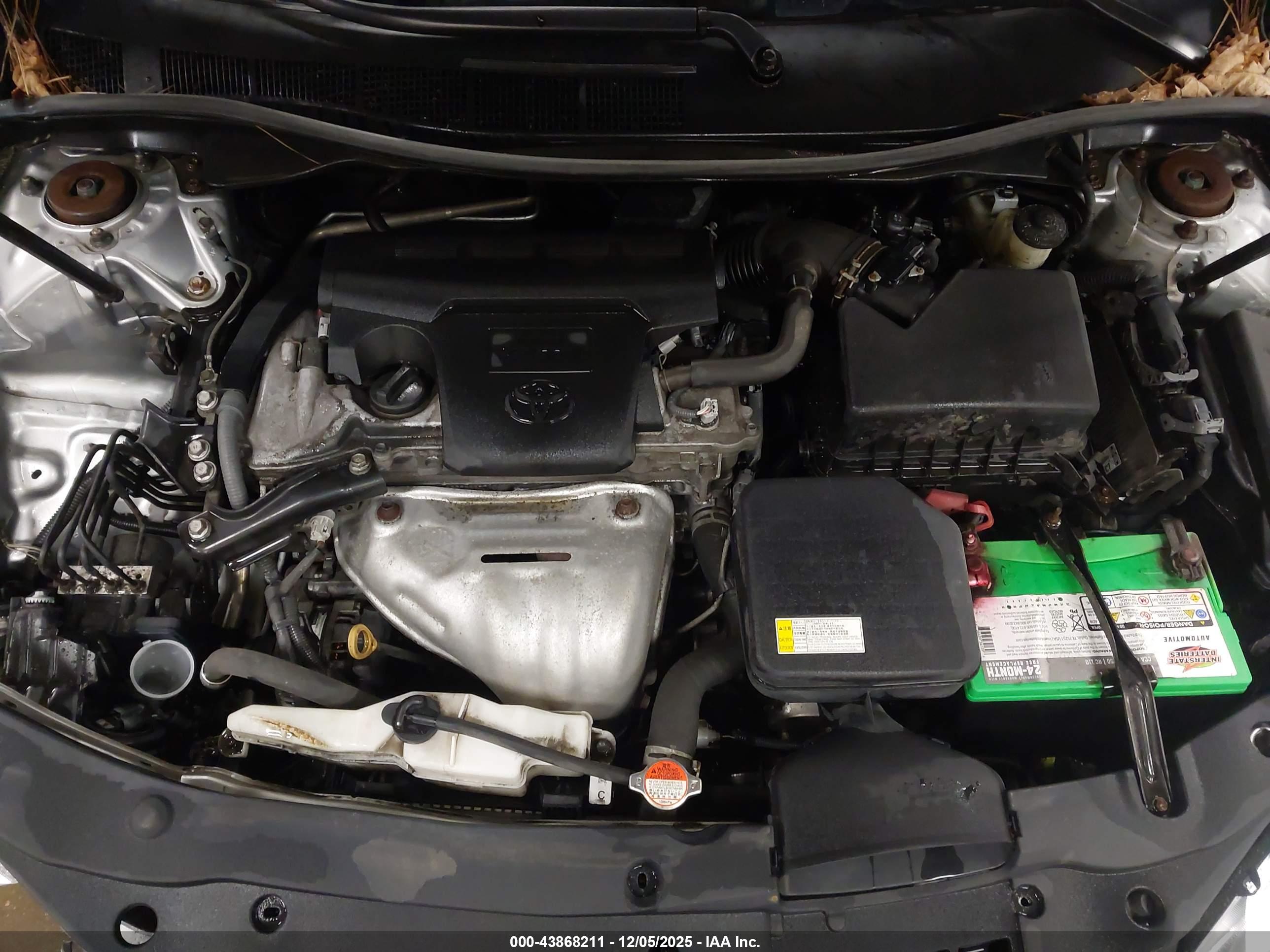 TOYOTA CAMRY image 10