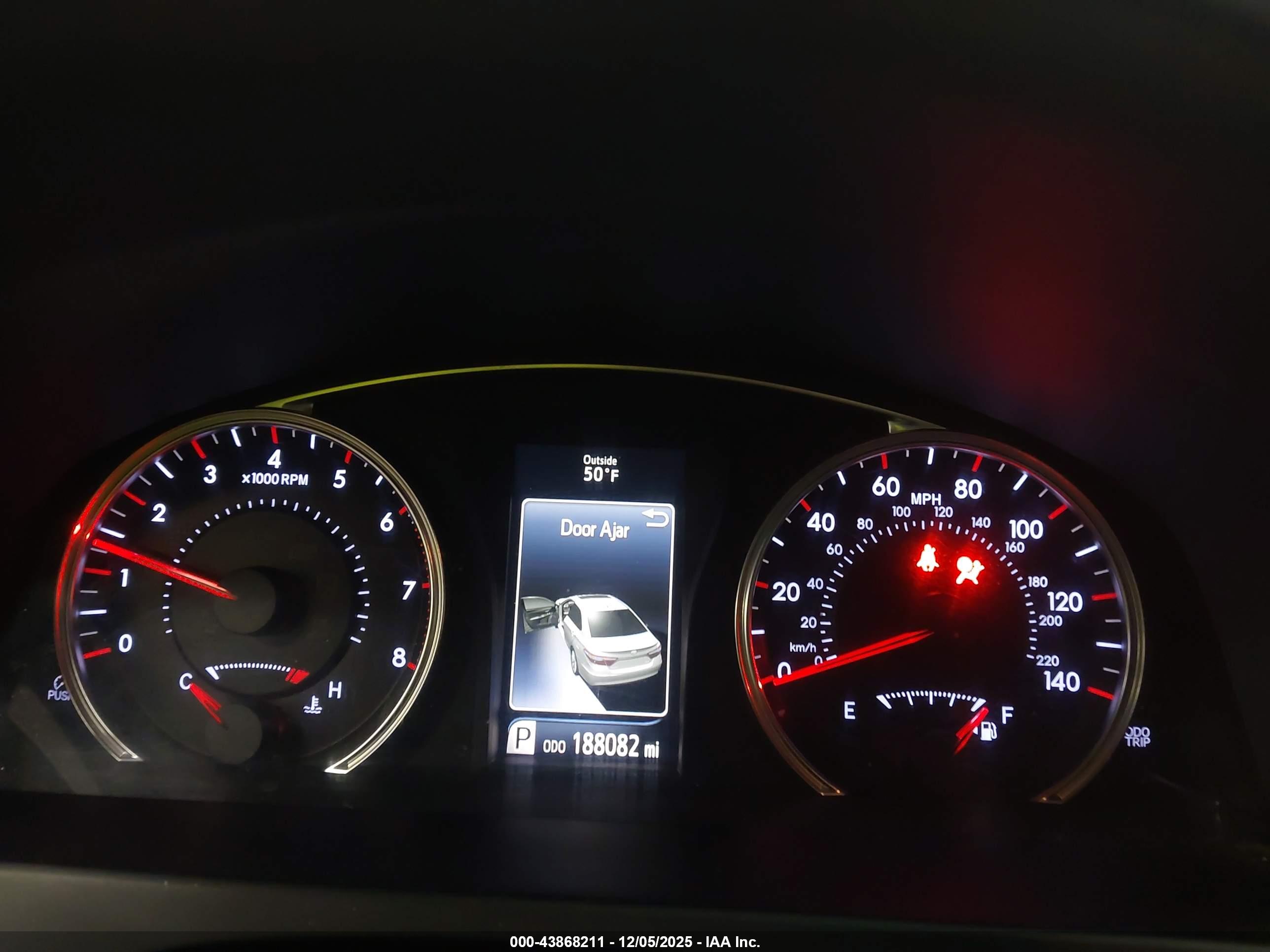 TOYOTA CAMRY image 7