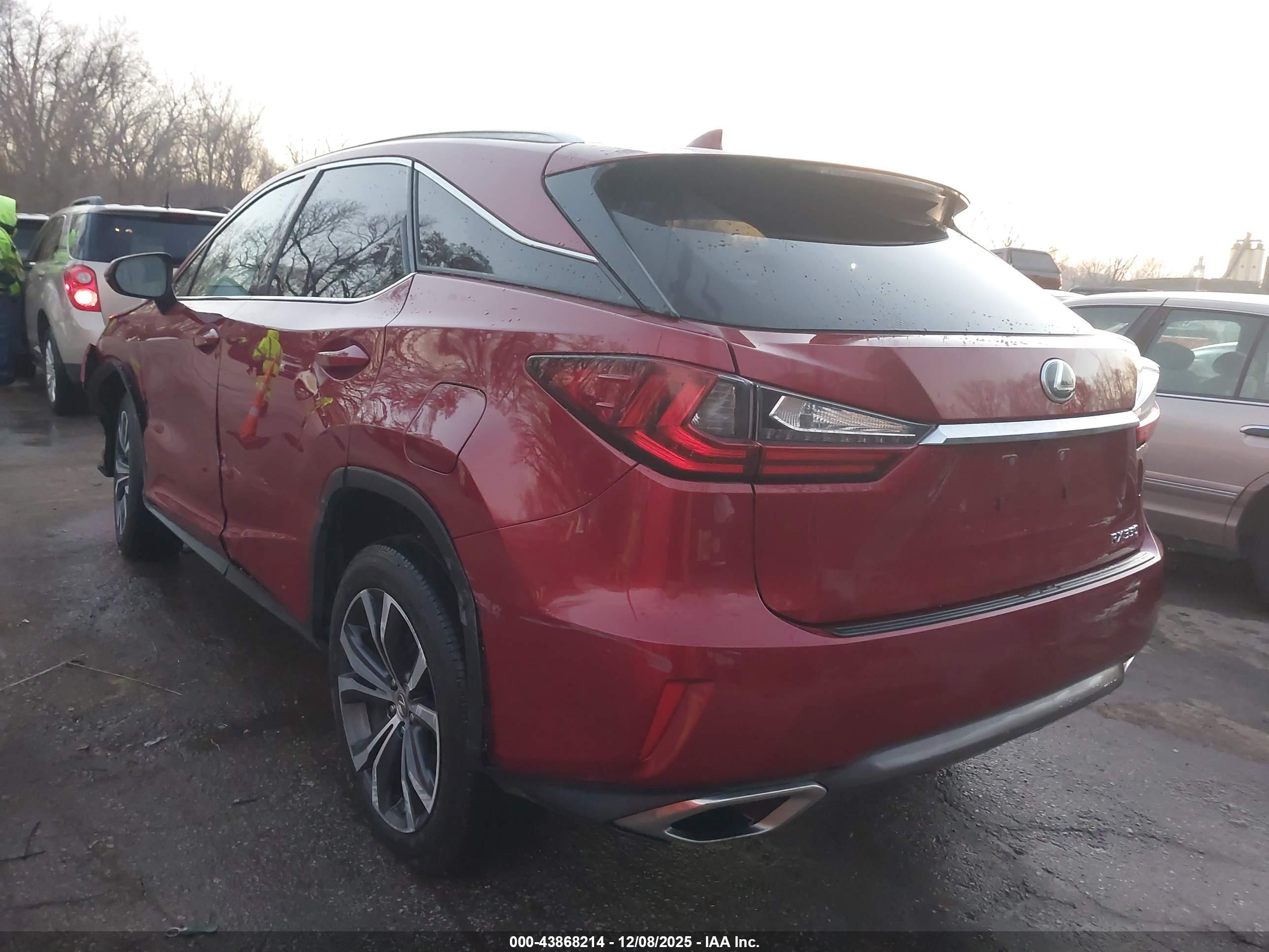 LEXUS RX image 3