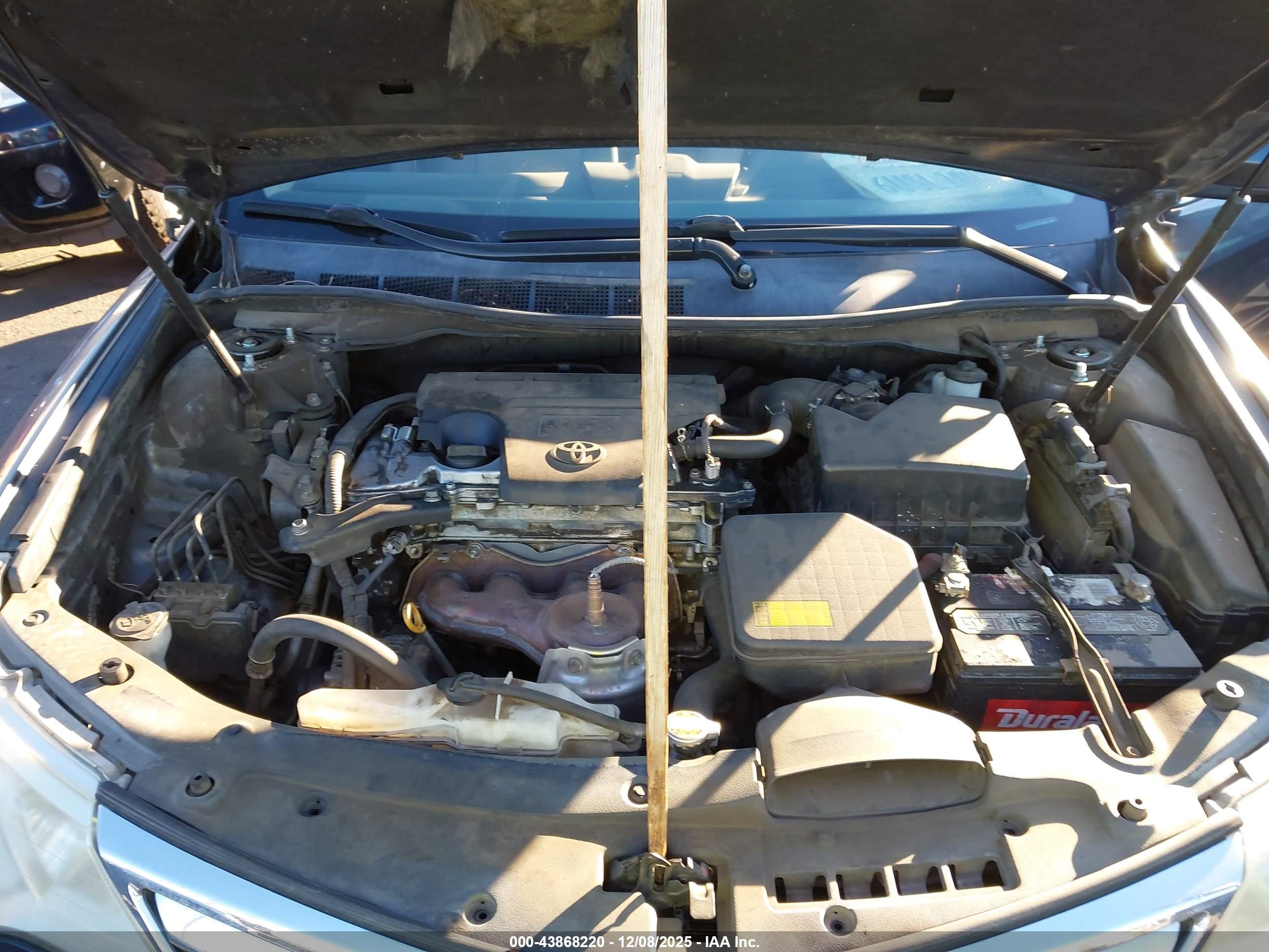 TOYOTA CAMRY image 10