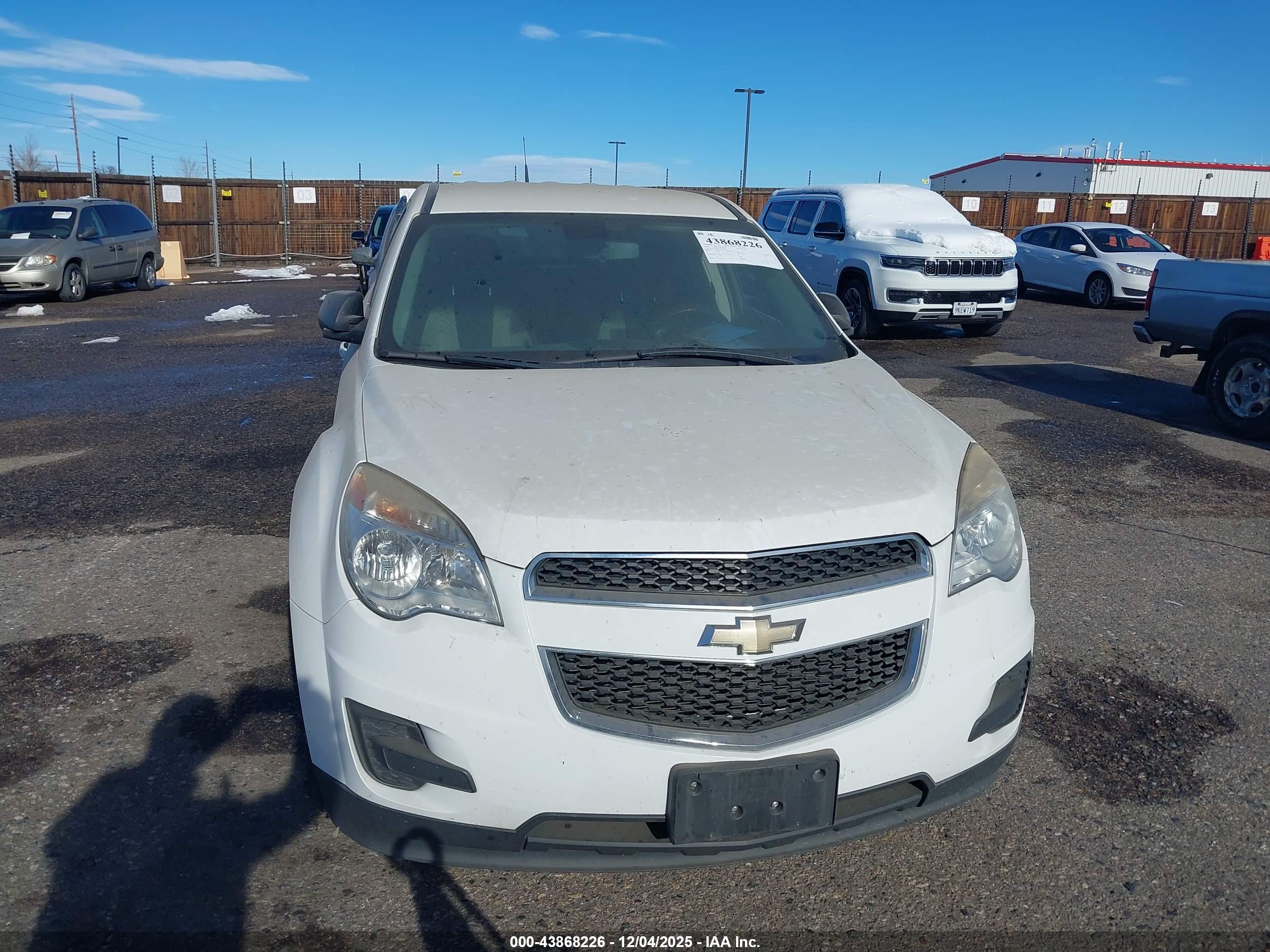 CHEVROLET EQUINOX image 6
