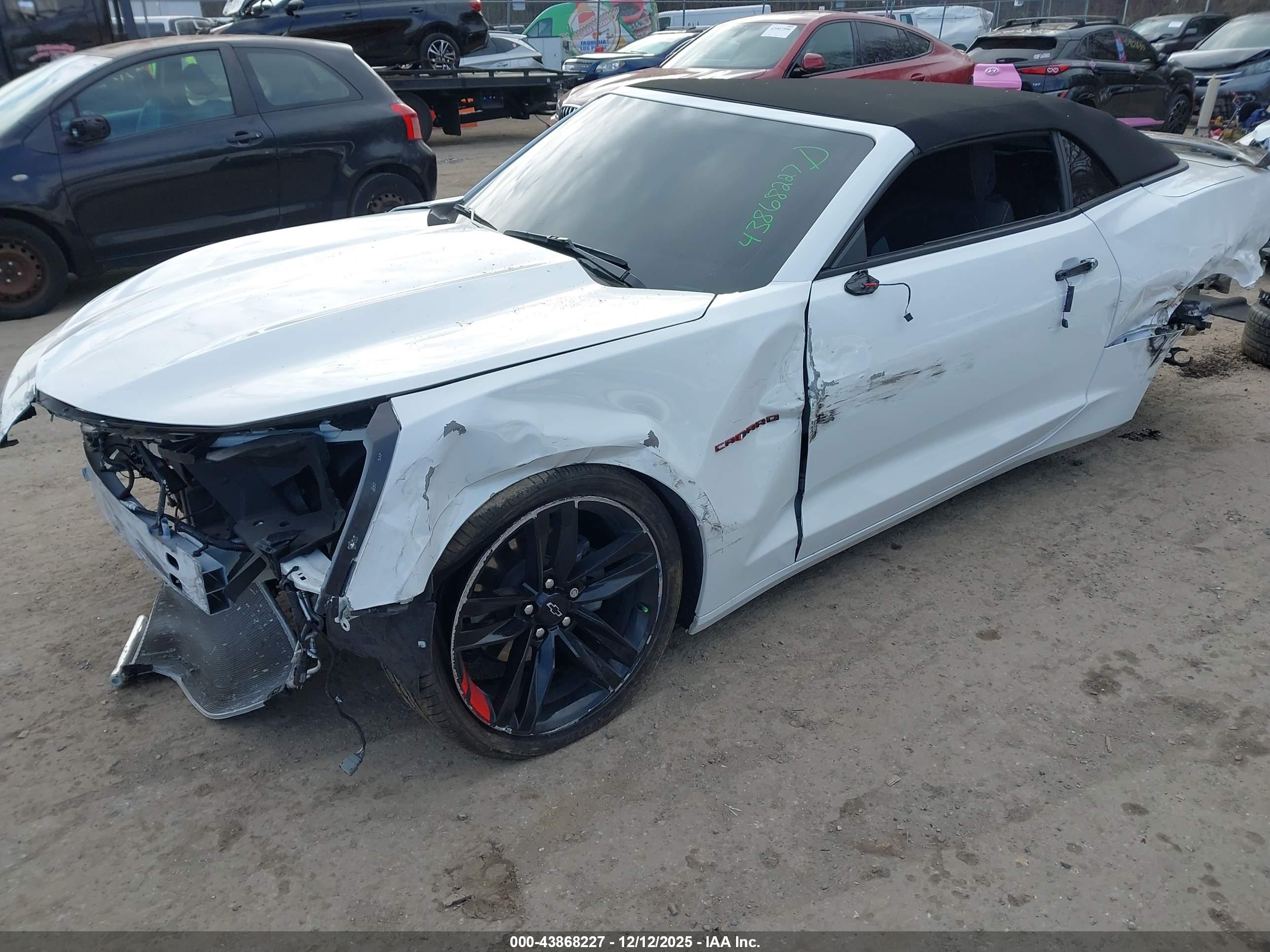 CHEVROLET CAMARO image 6