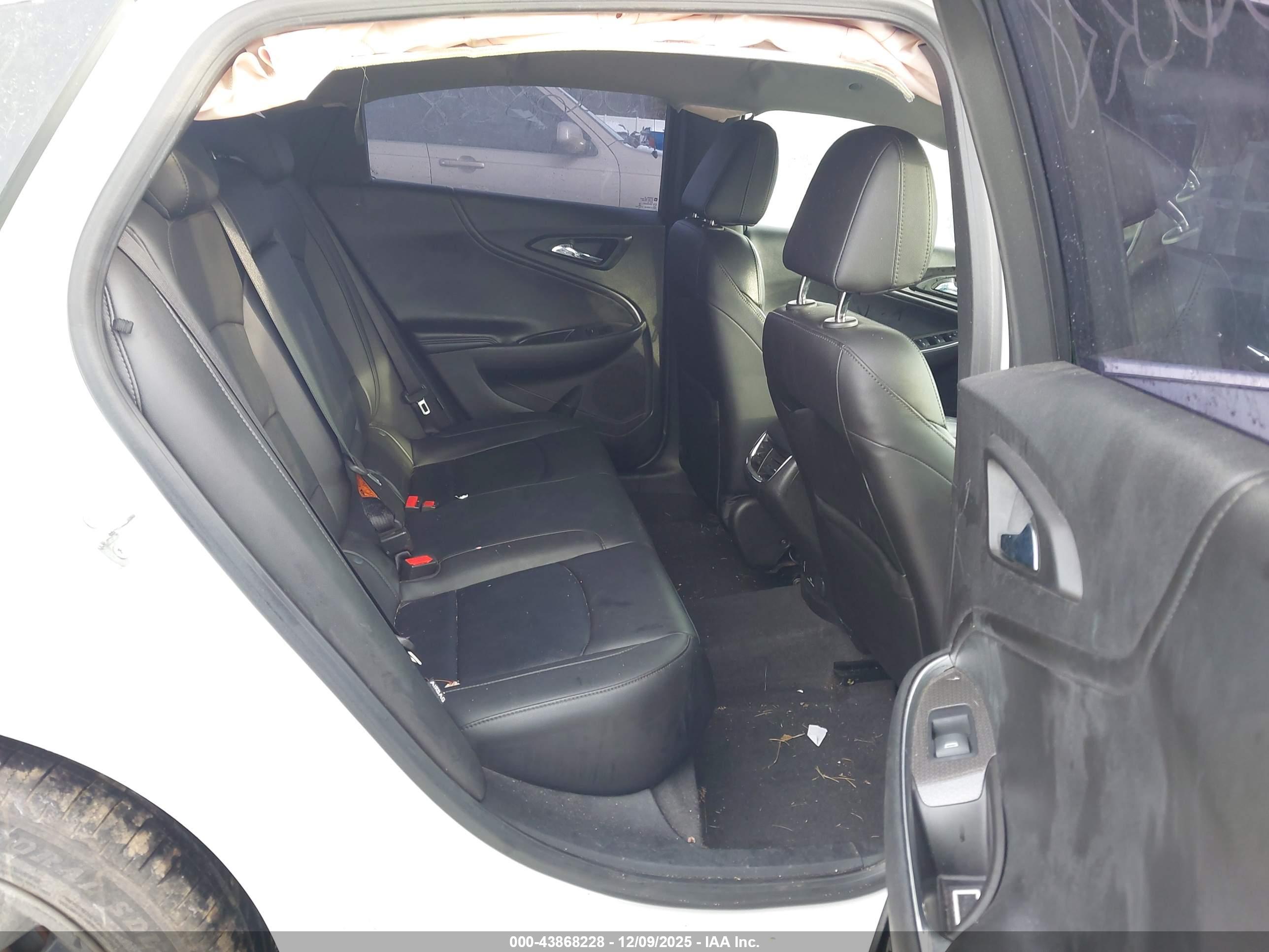 CHEVROLET MALIBU image 8