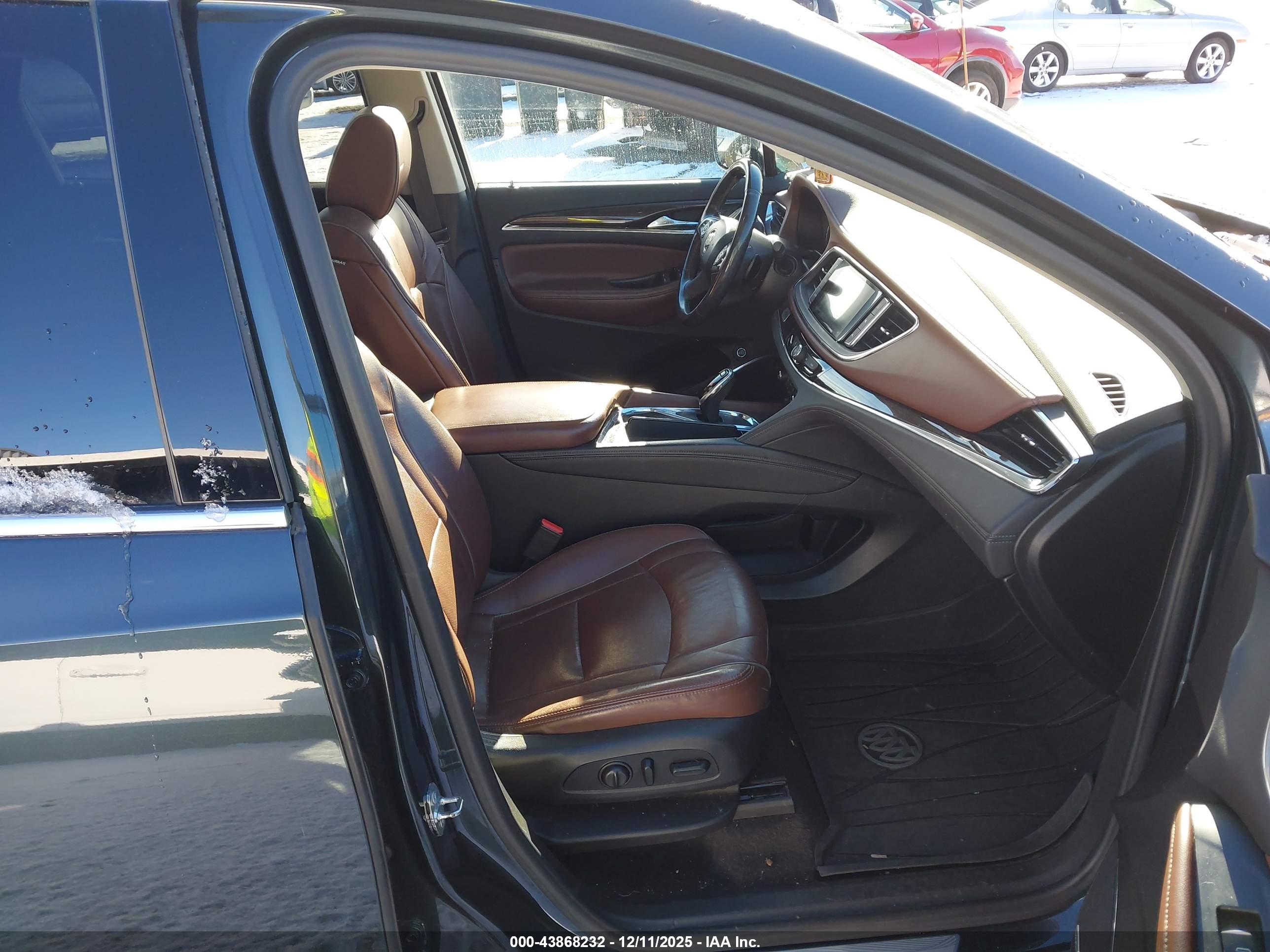 BUICK ENCLAVE image 5