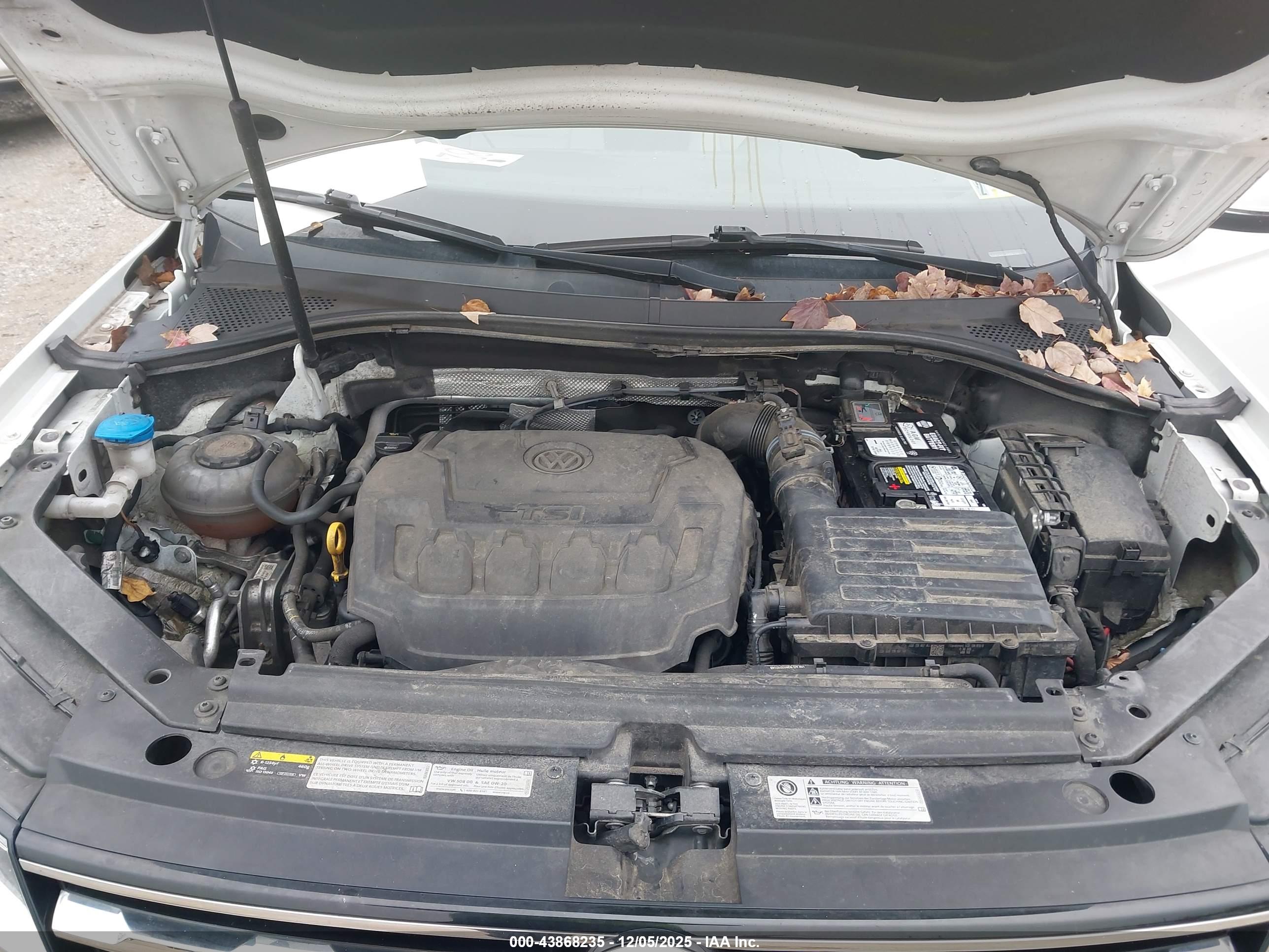 VOLKSWAGEN TIGUAN image 10