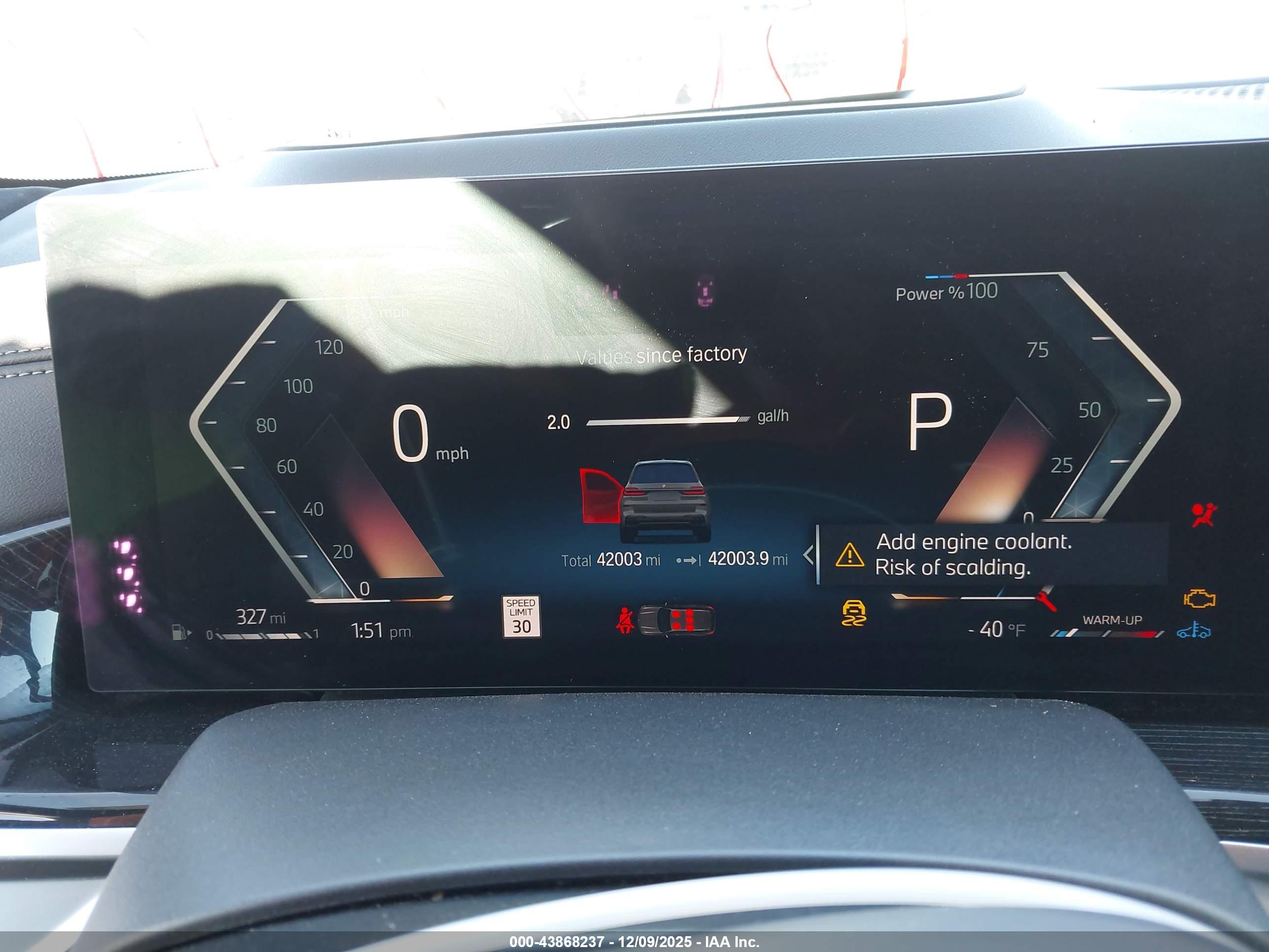 BMW X7 image 7