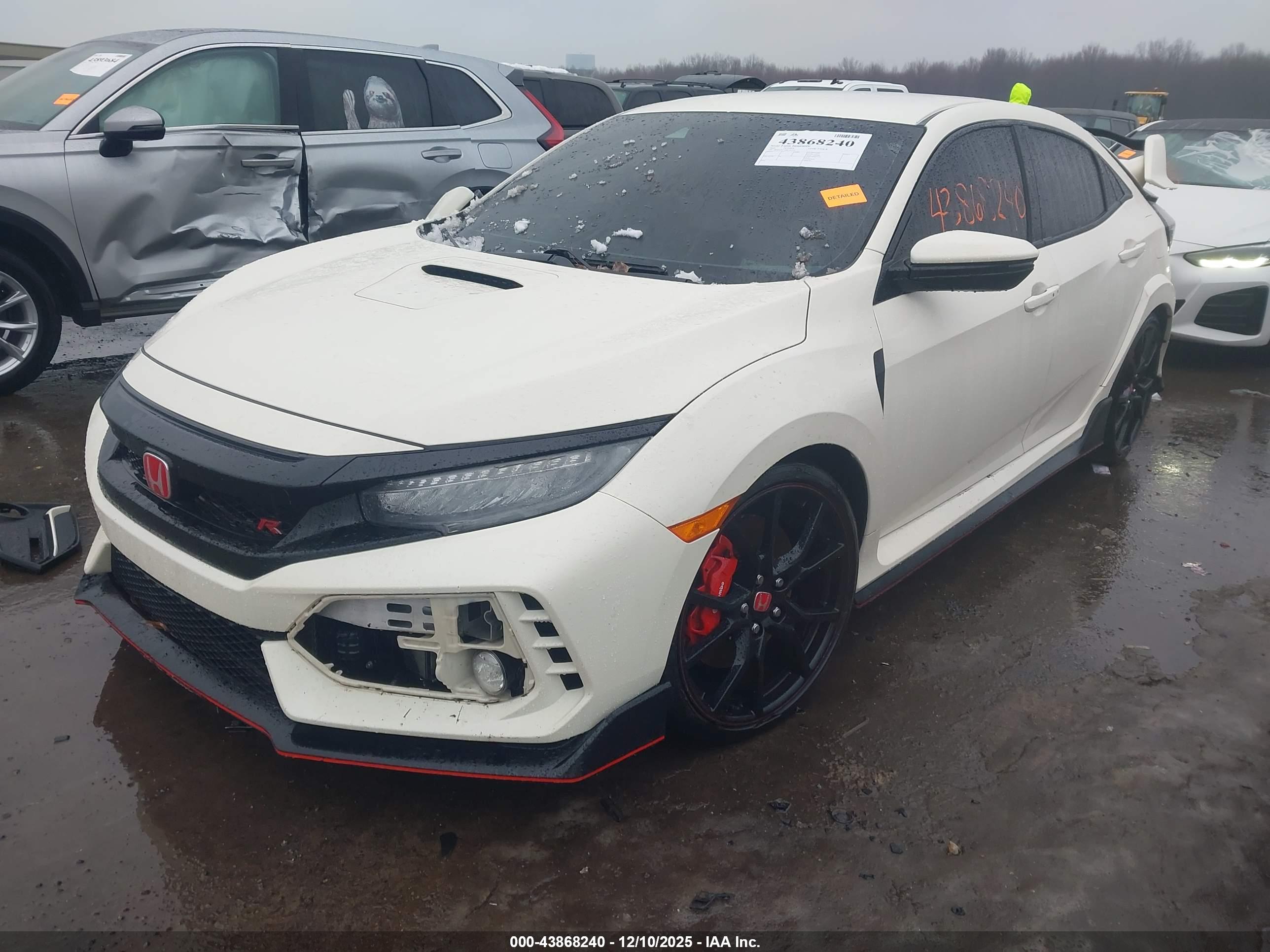 HONDA CIVIC image 2
