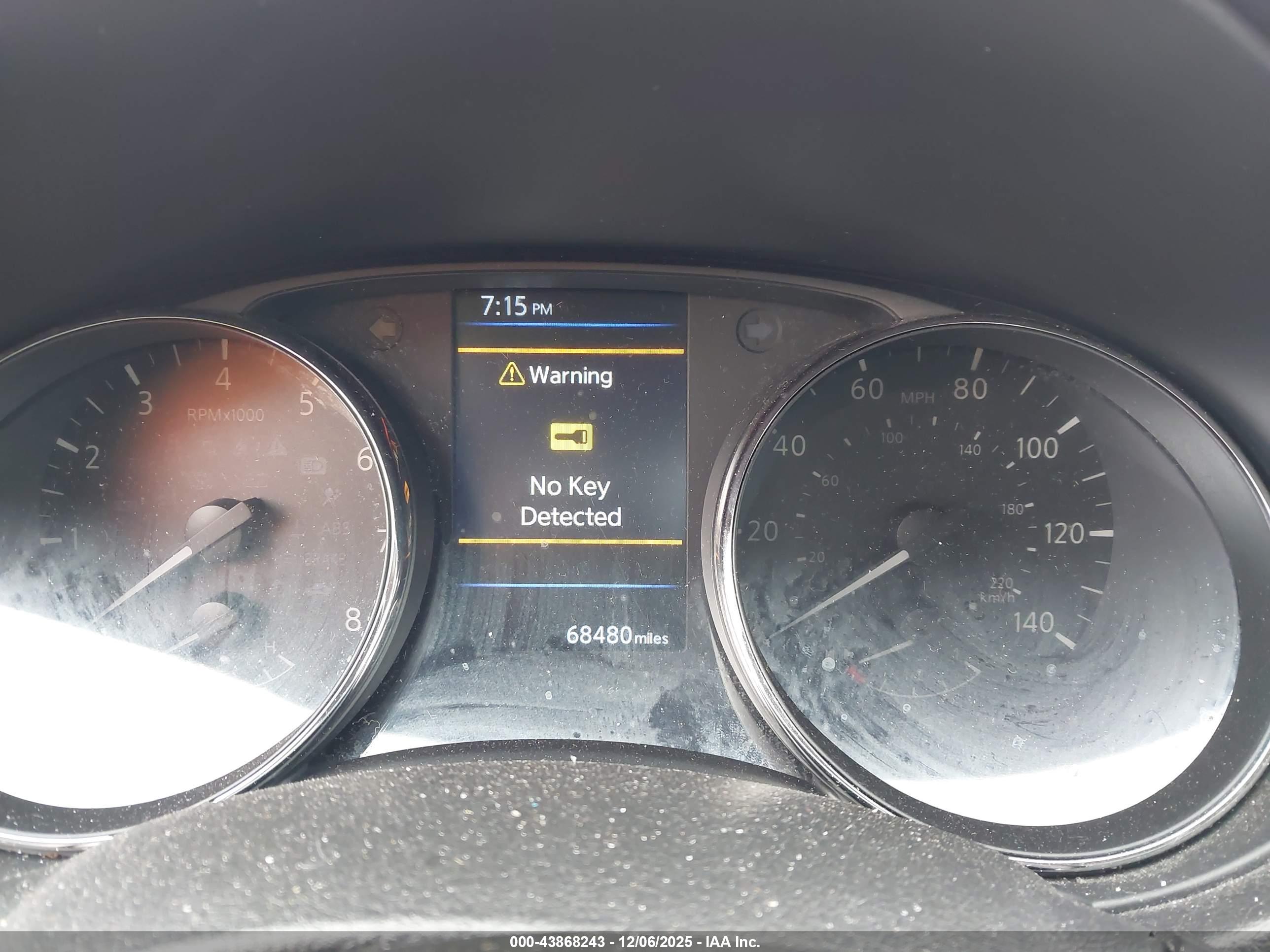 NISSAN ROGUE image 7