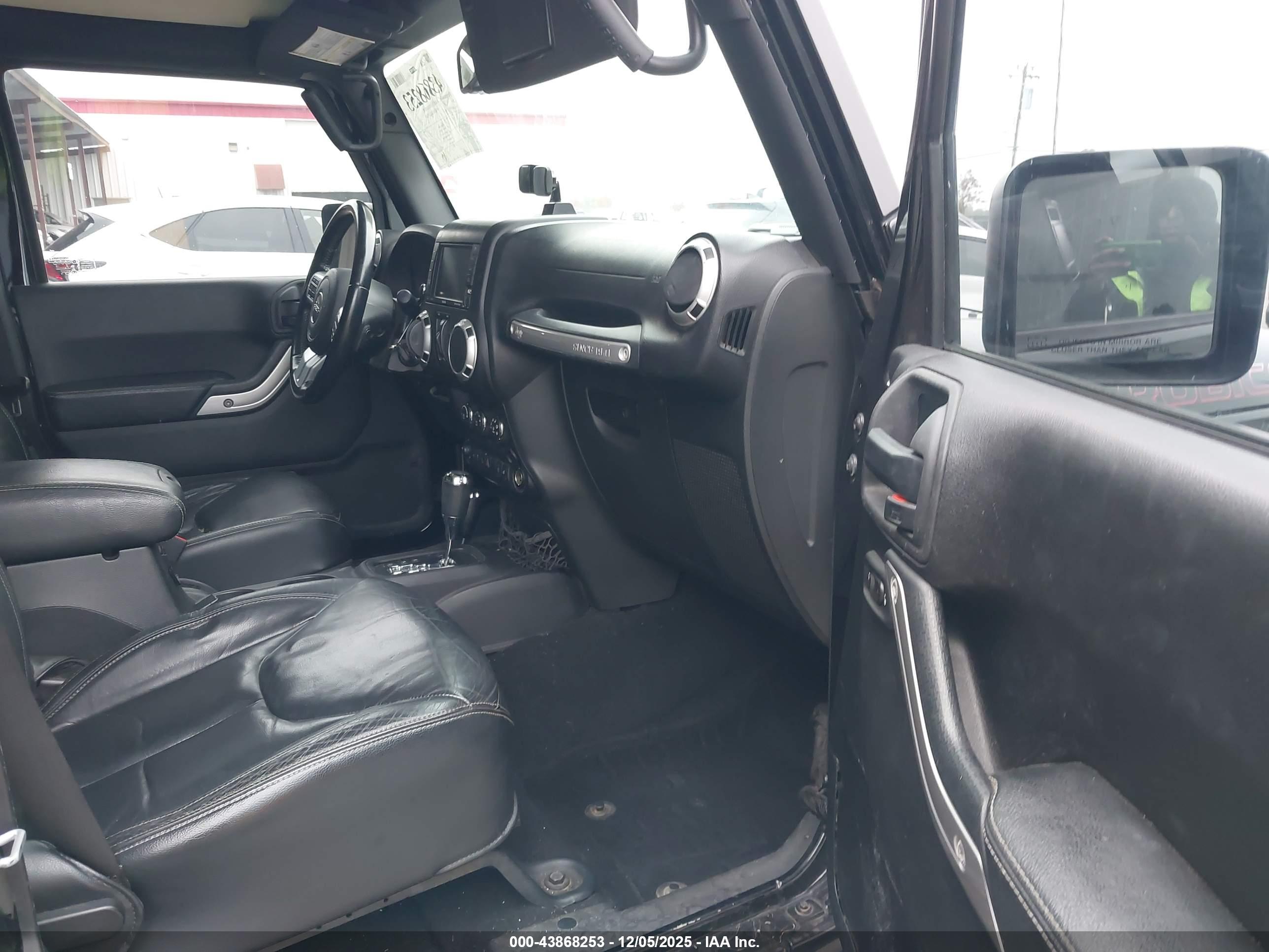 JEEP WRANGLER image 5