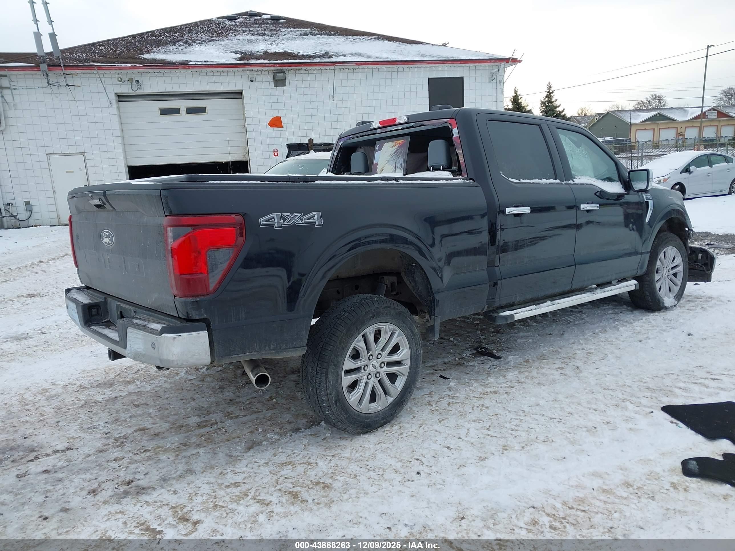FORD F-150 image 4