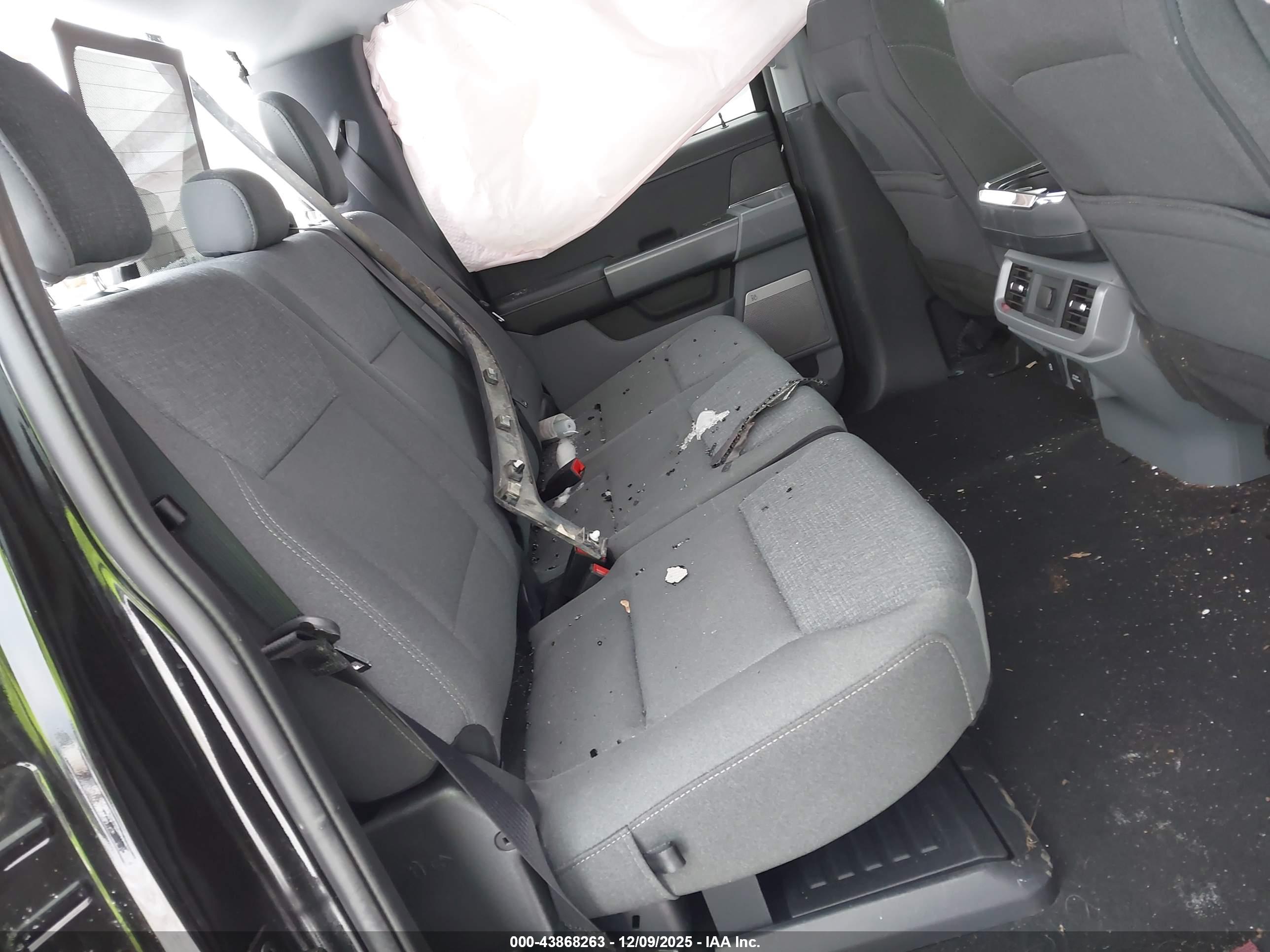 FORD F-150 image 8