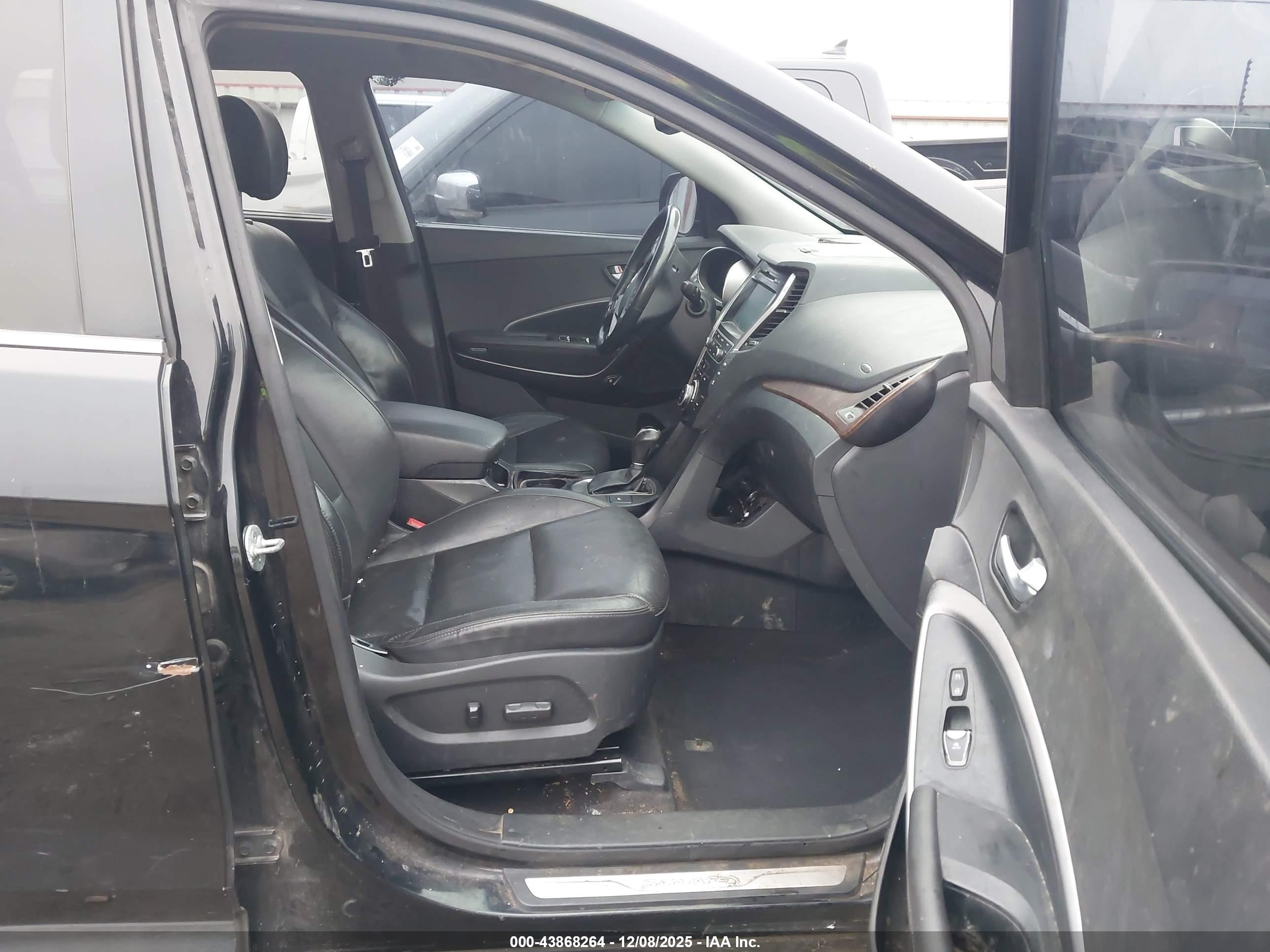 HYUNDAI SANTA image 5