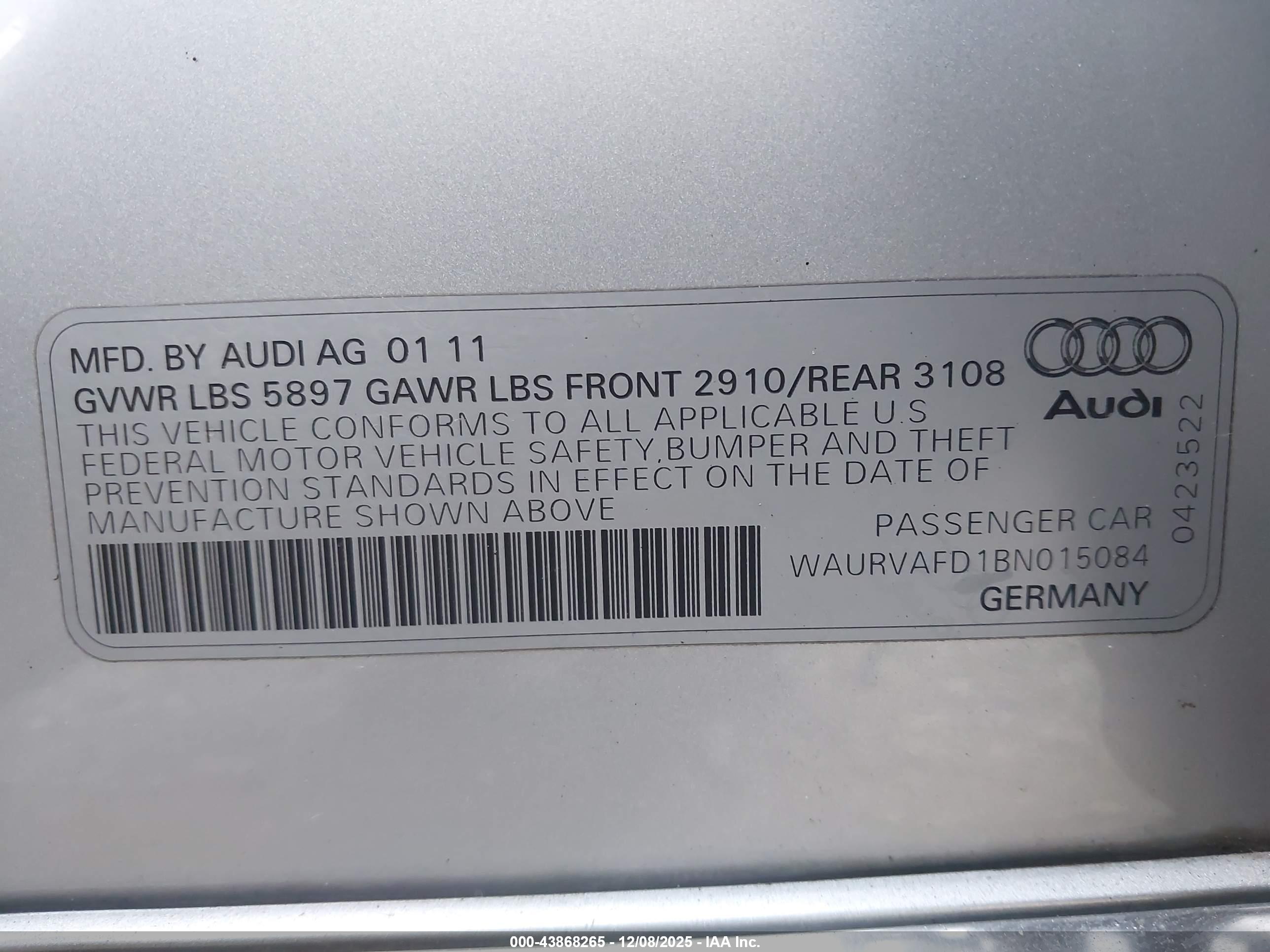 AUDI A8 image 9