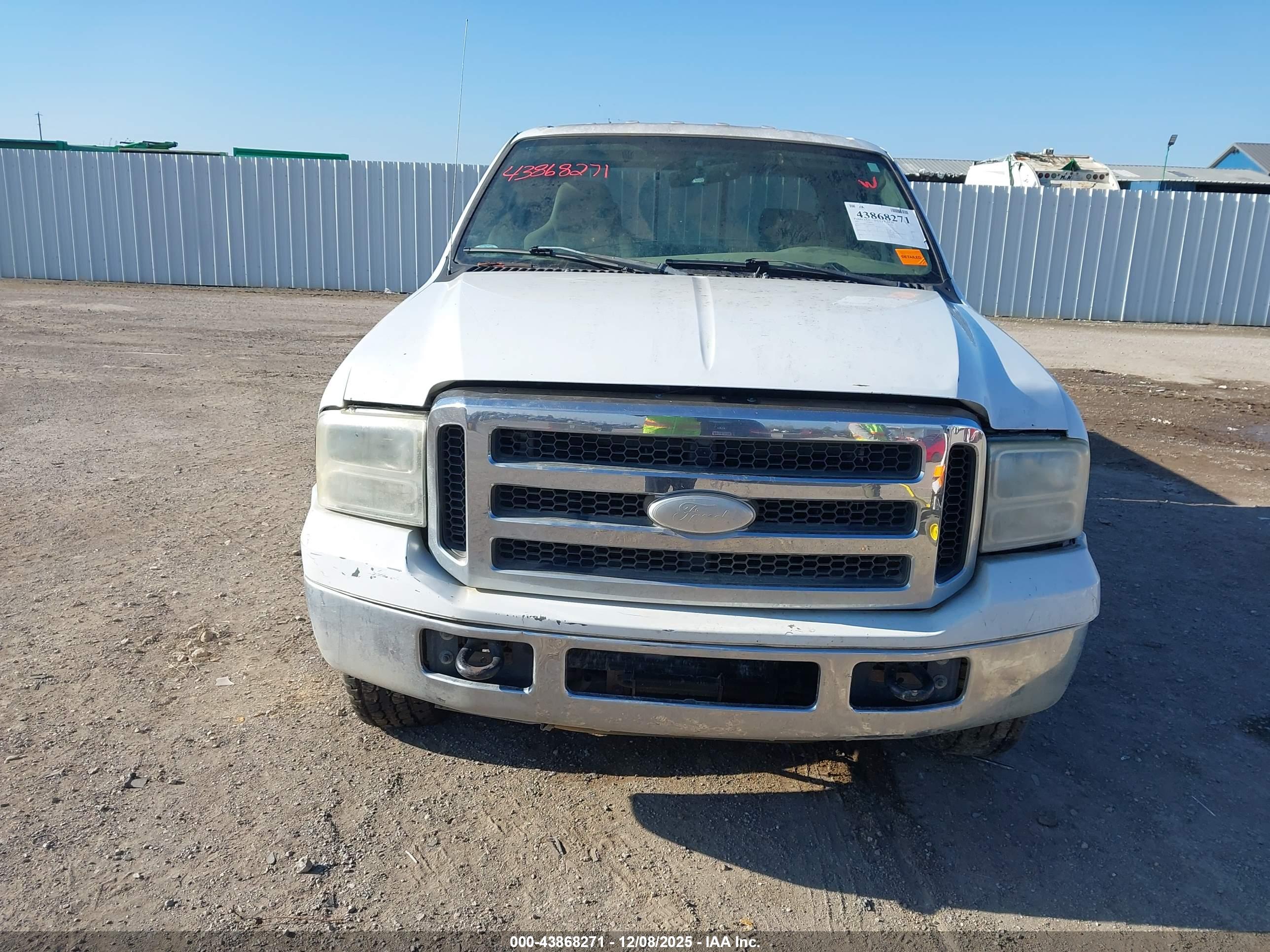 FORD F-250 image 6