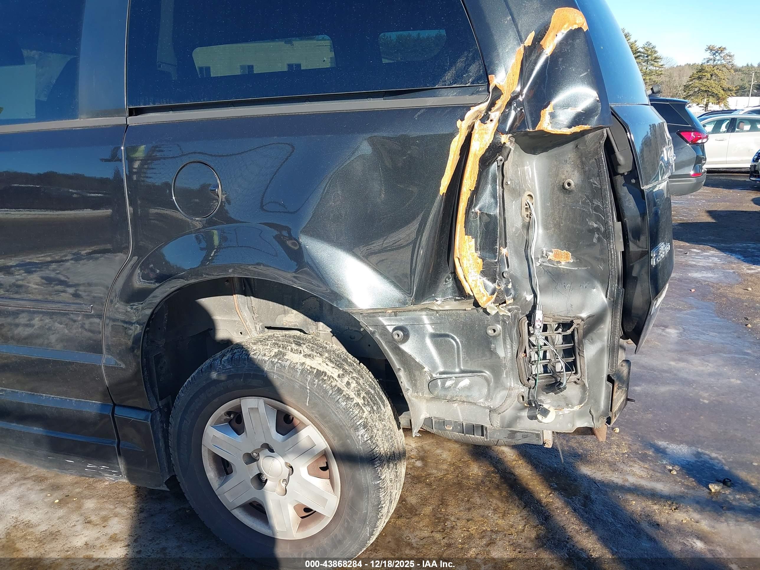 DODGE GRAND image 6