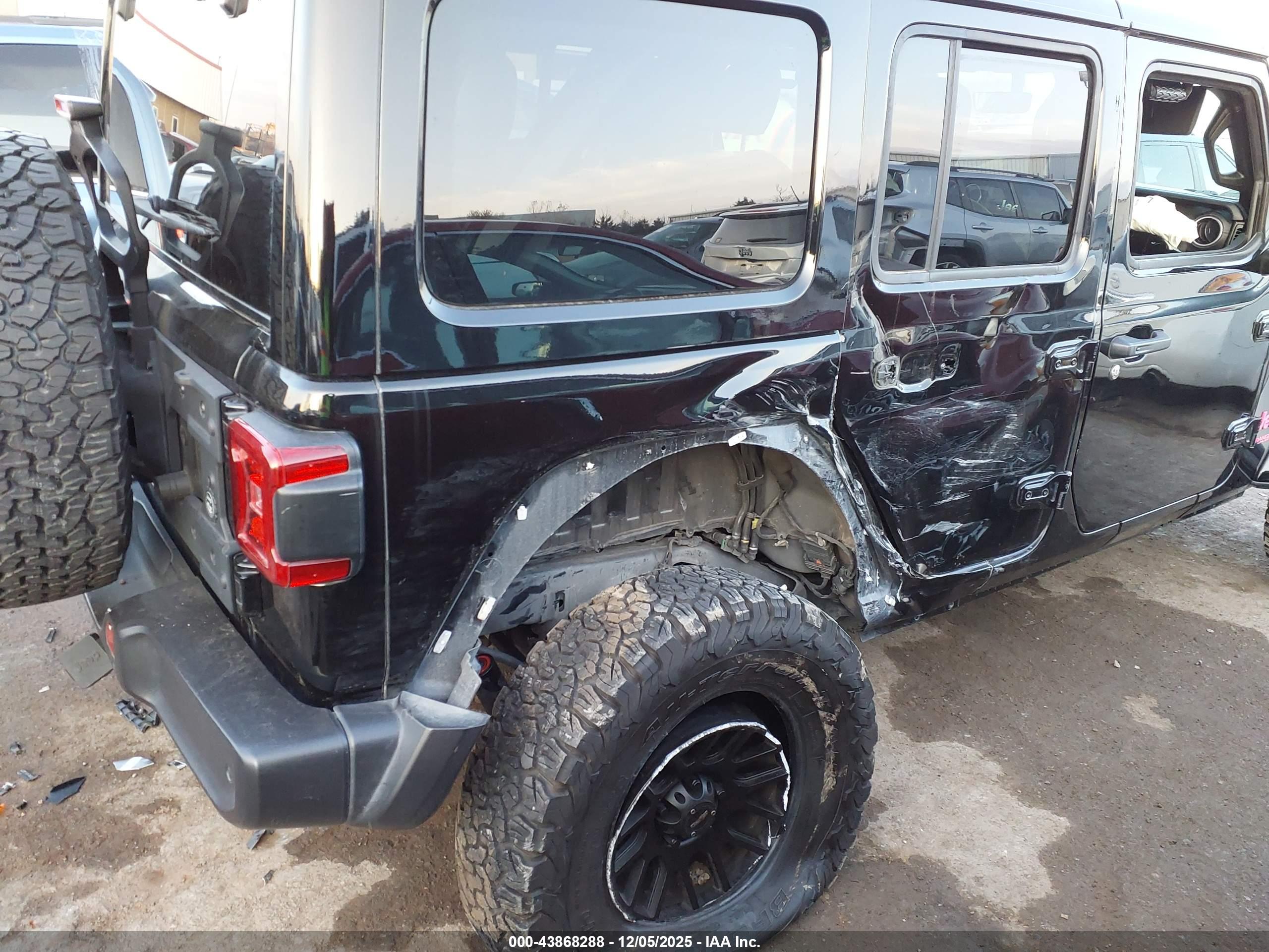 JEEP WRANGLER image 6